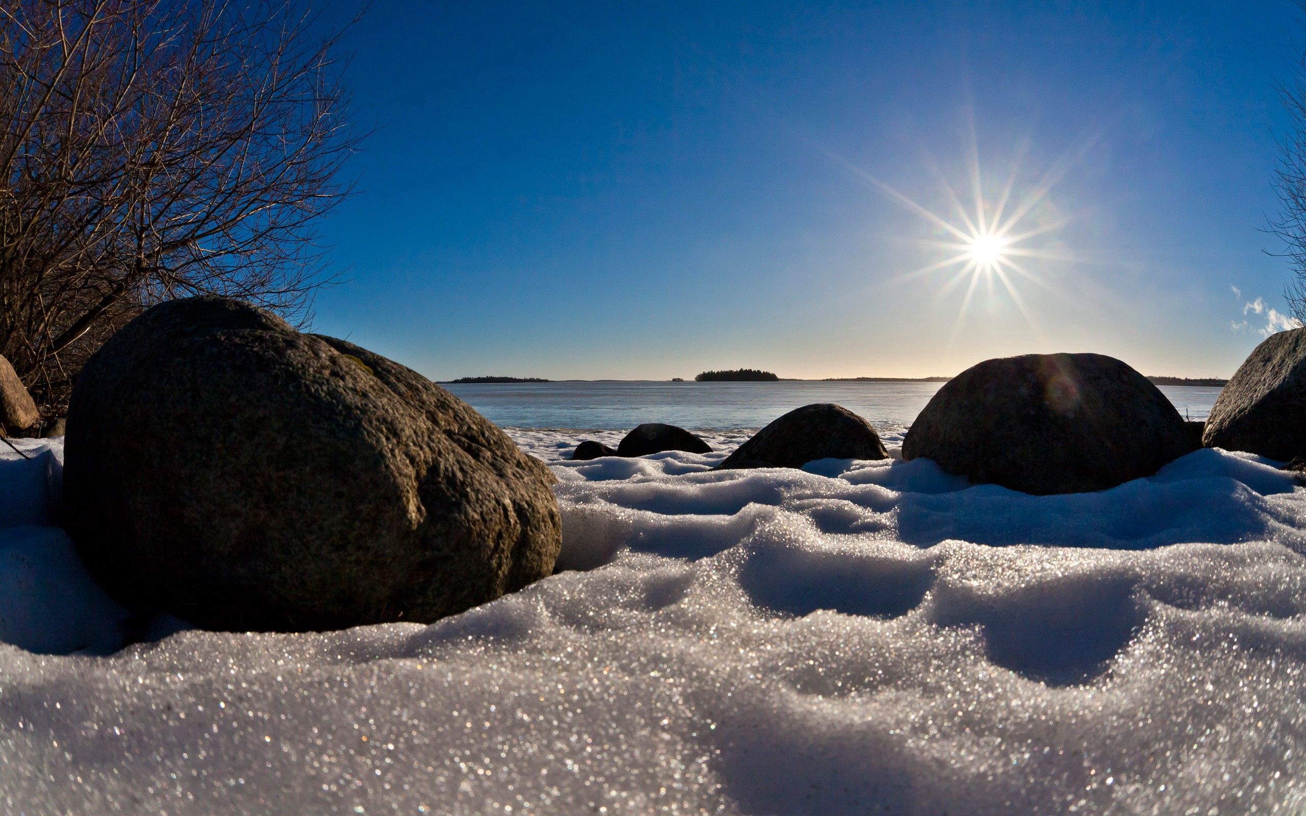 Laden Sie das Natur, Stones, Sea, Schnee, Ufer, Bank, Scheinen, Licht-Bild kostenlos auf Ihren PC-Desktop herunter