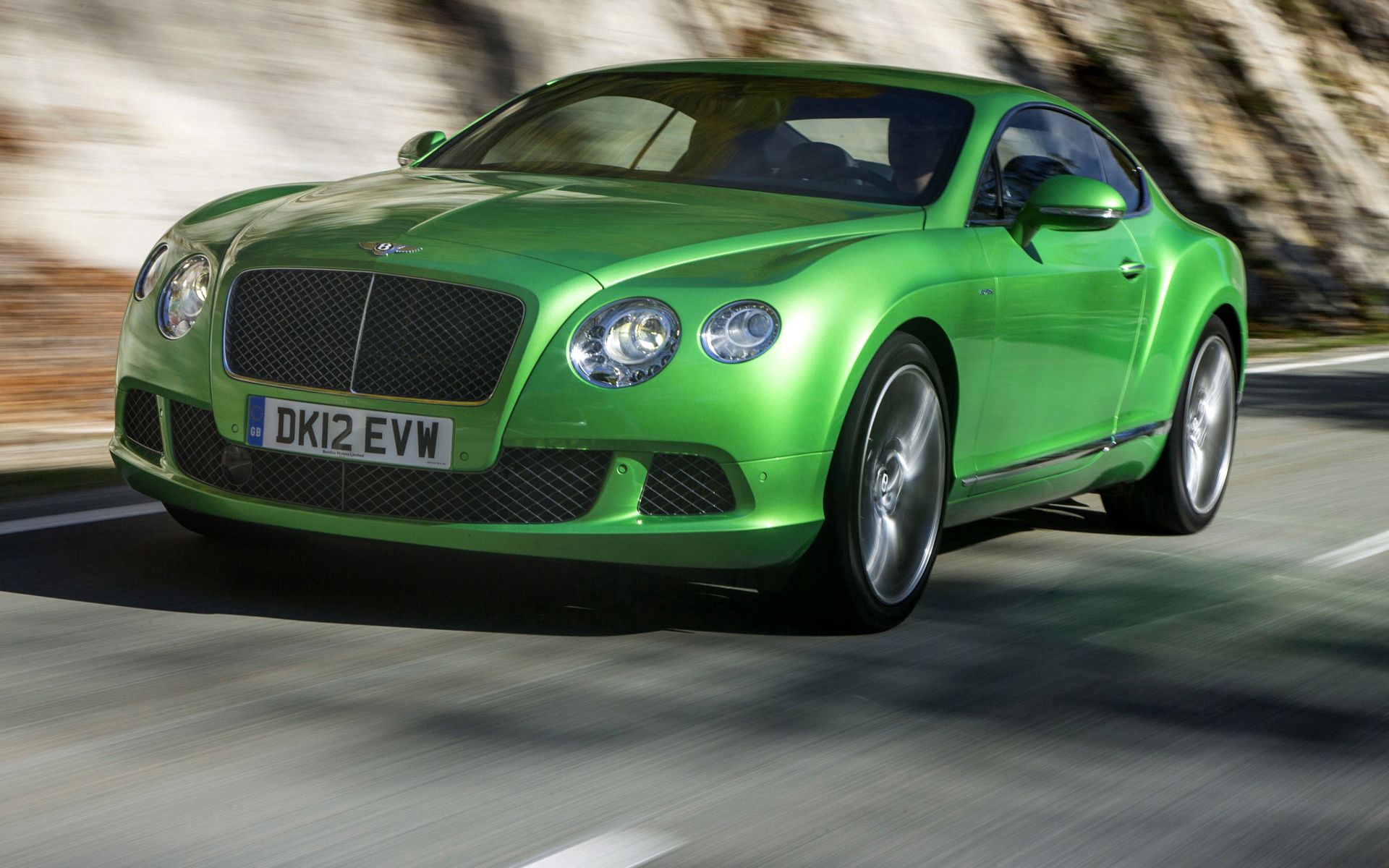 96508 Screensavers and Wallpapers Bentley for phone. Download bentley, cars, green, side view pictures for free