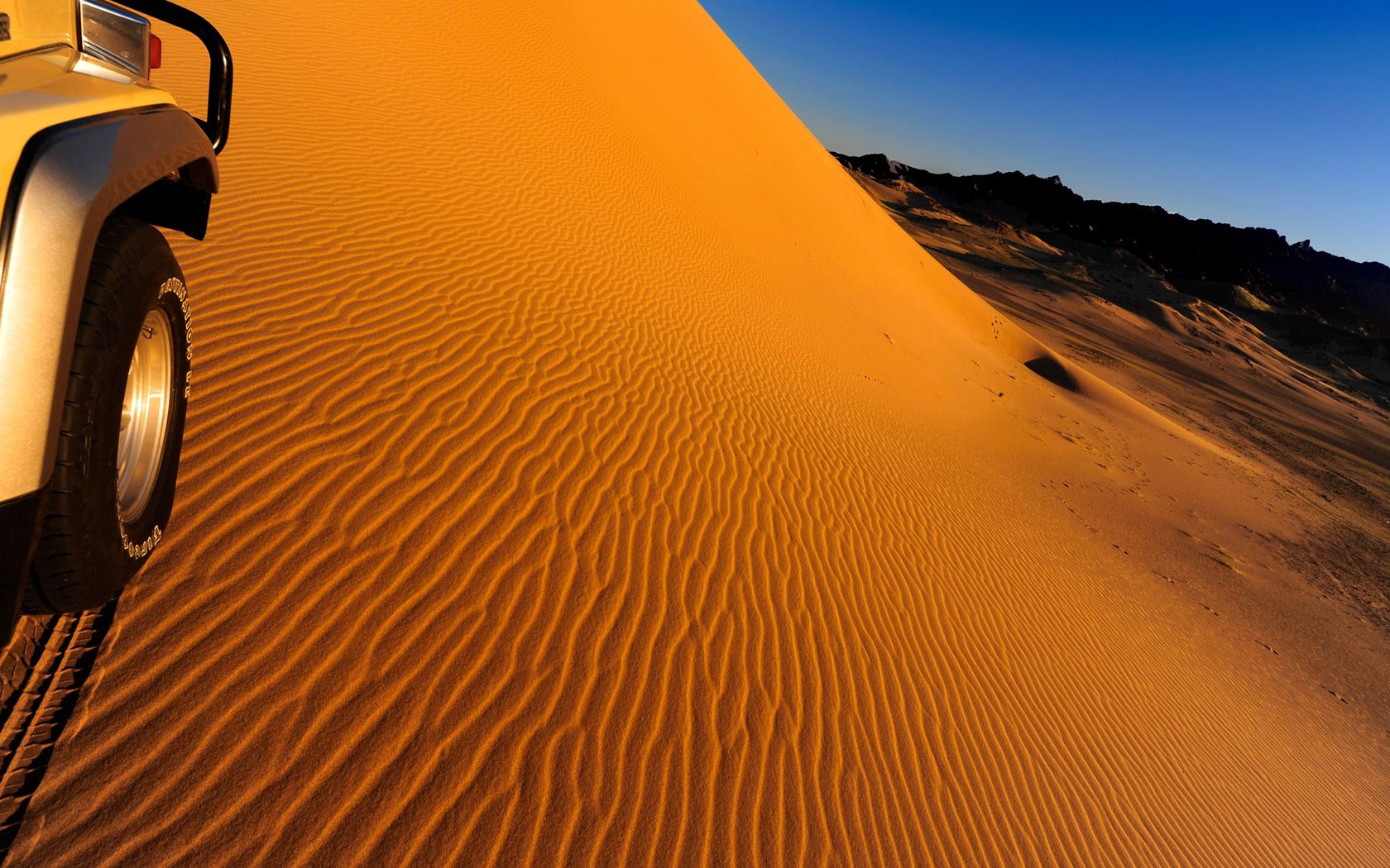 104276 Bildschirmschoner und Hintergrundbilder Hitze auf Ihrem Telefon. Laden Sie natur, sand, wüste, rad Bilder kostenlos herunter