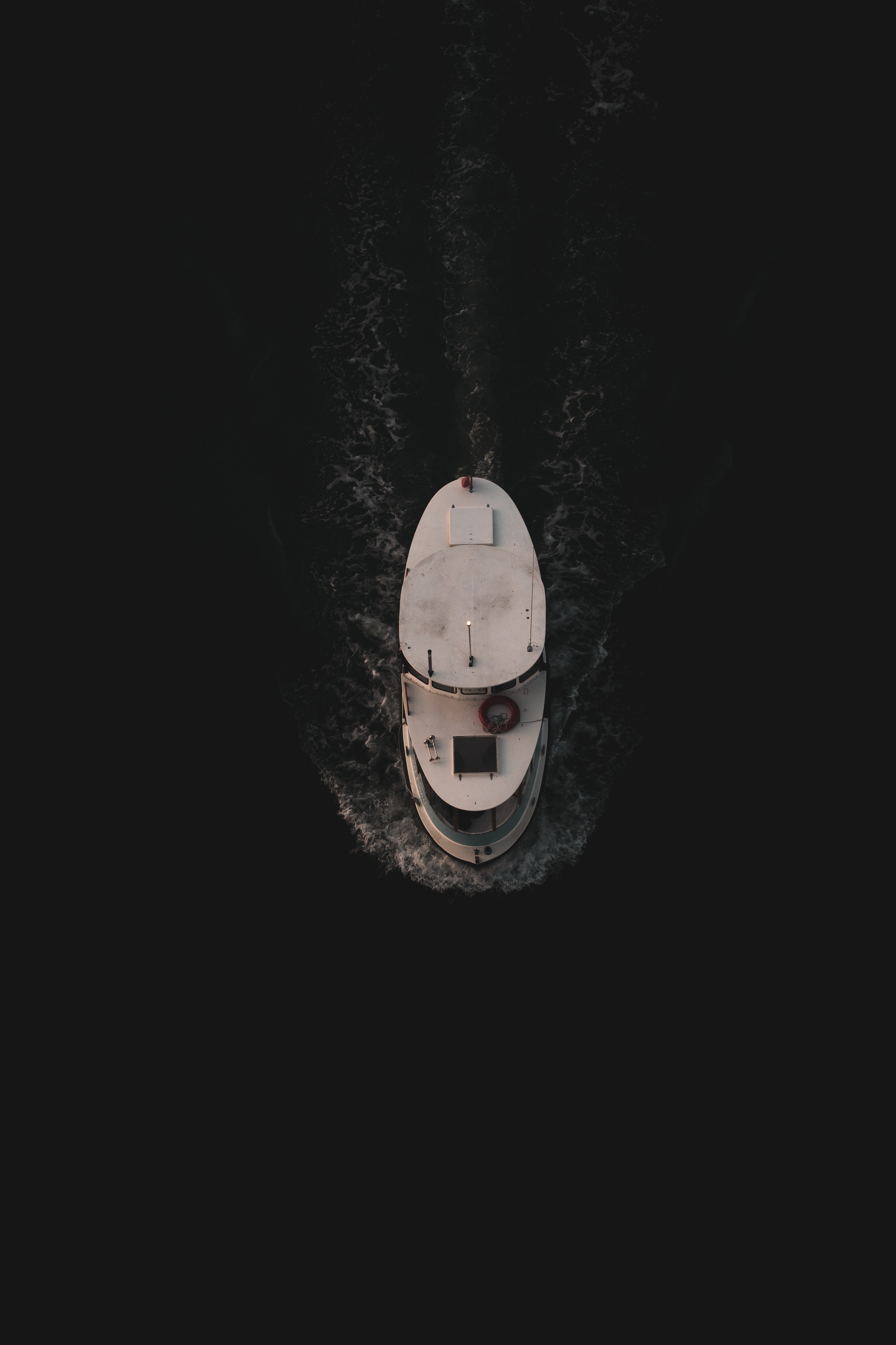 32k Wallpaper Boat miscellanea, water, miscellaneous, view from above