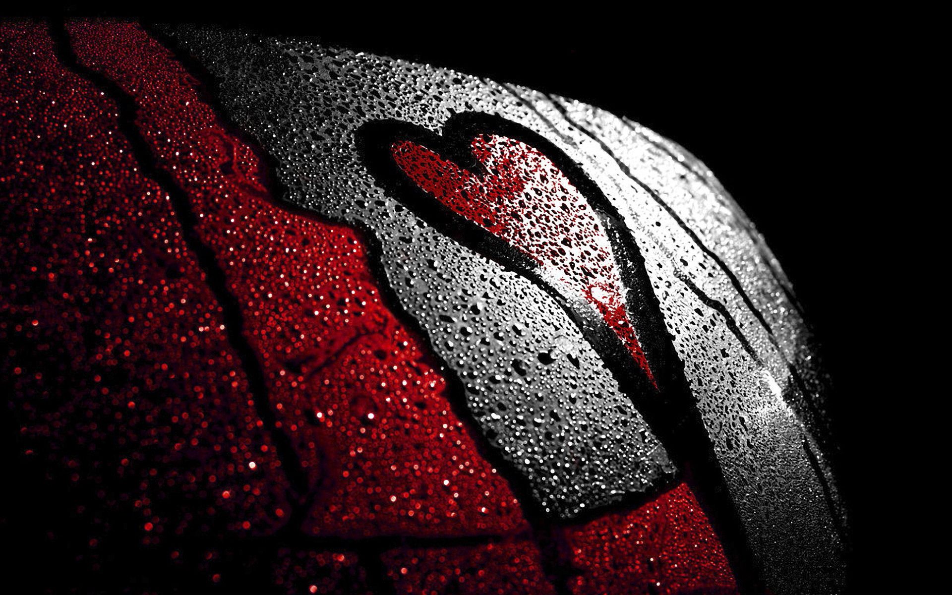 50783 download wallpaper heart, love, black, red, macro screensavers and pictures for free