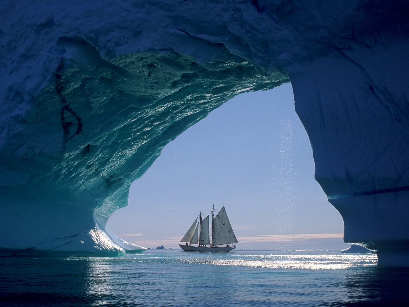 29684 Bildschirmschoner und Hintergrundbilder Eisberge auf Ihrem Telefon. Laden Sie landschaft, yachts, eisberge, blau Bilder kostenlos herunter