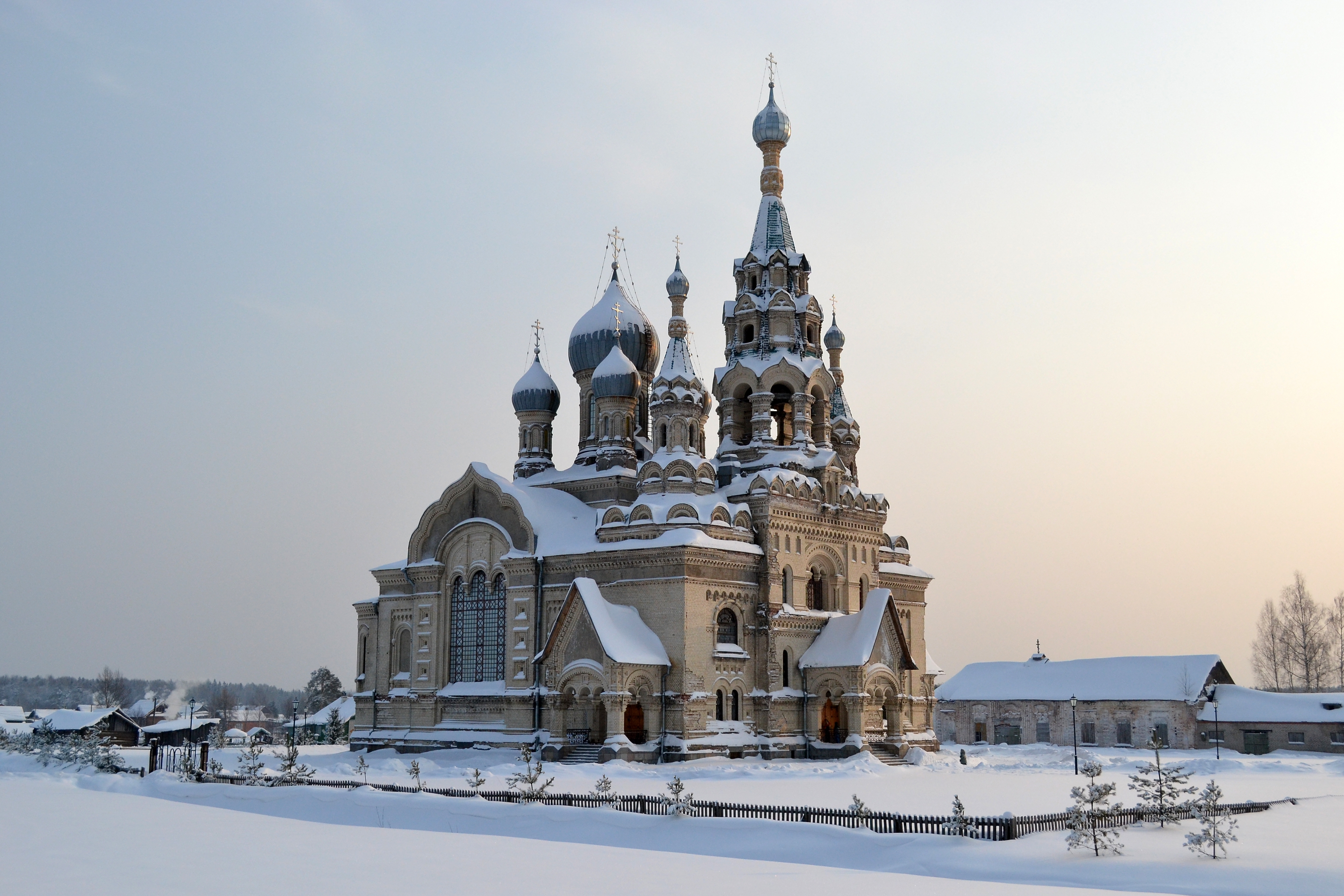 Cool Backgrounds snow, spassky temple, cold, kukoboy village Temple
