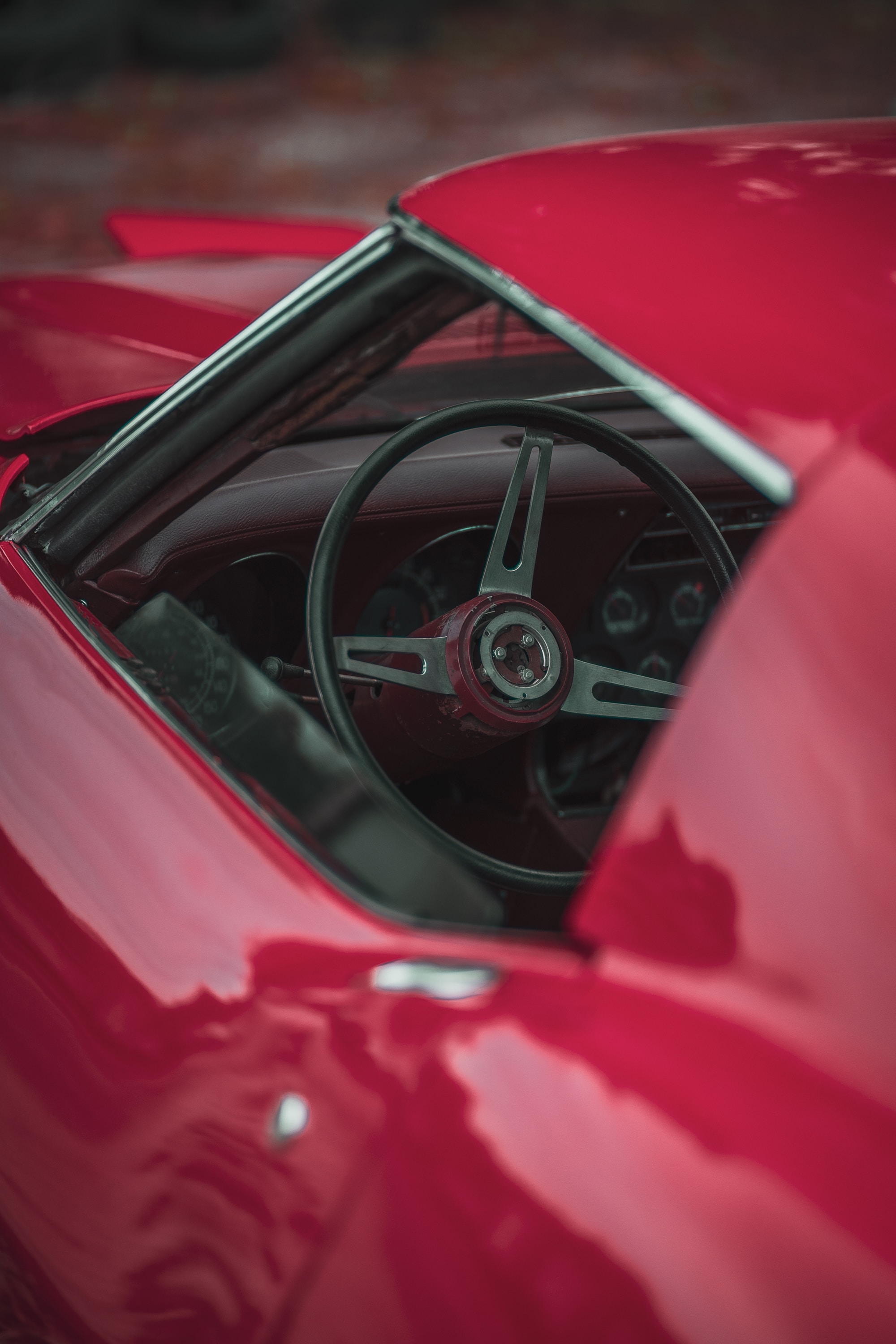 72299 Hintergrundbilder und Chevrolet-Korvette Bilder auf dem Desktop. Laden Sie ruder, auto, rot, lenkrad Bildschirmschoner kostenlos auf den PC herunter
