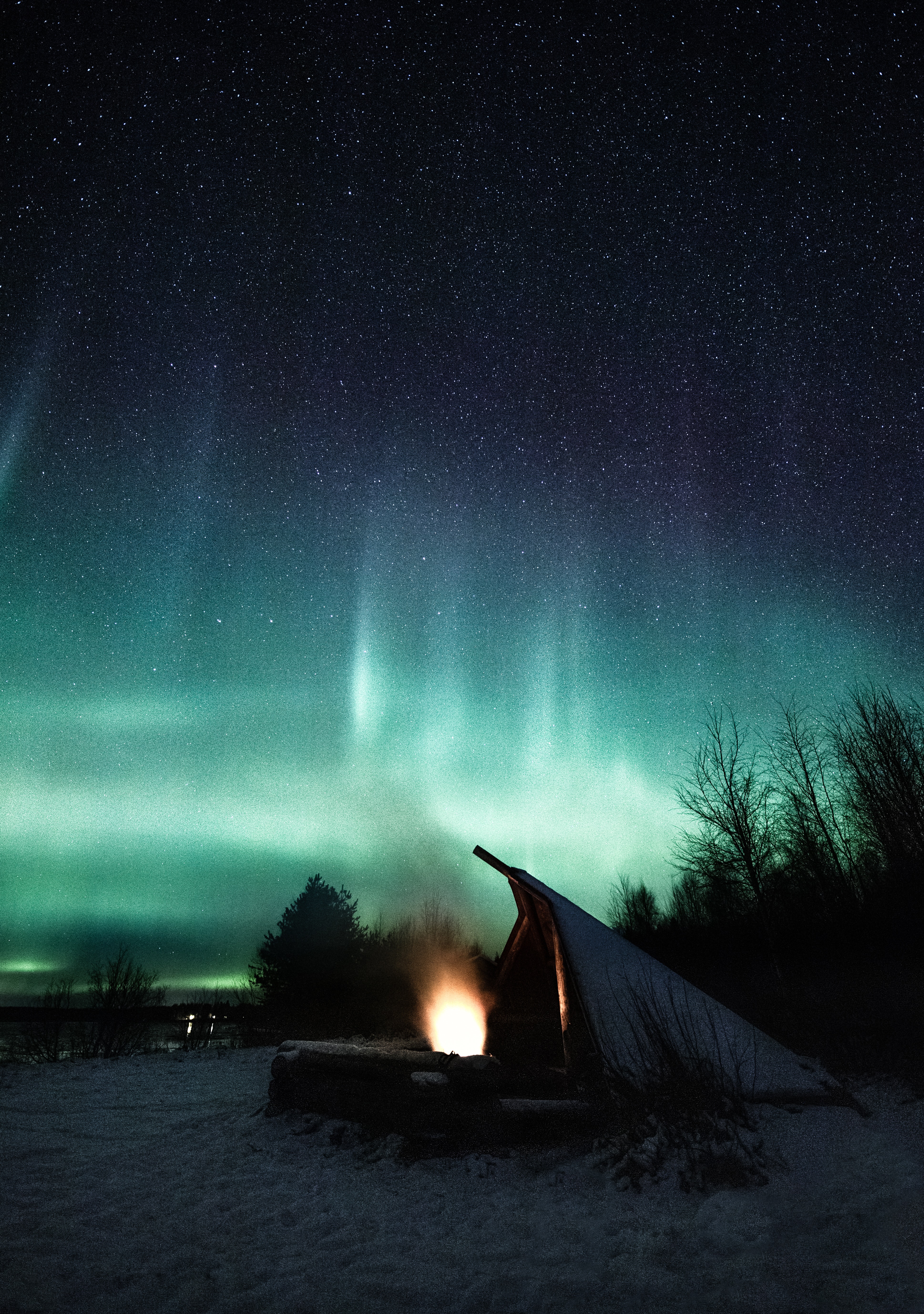 northern lights, bonfire, night, dark, aurora borealis, hut Full HD