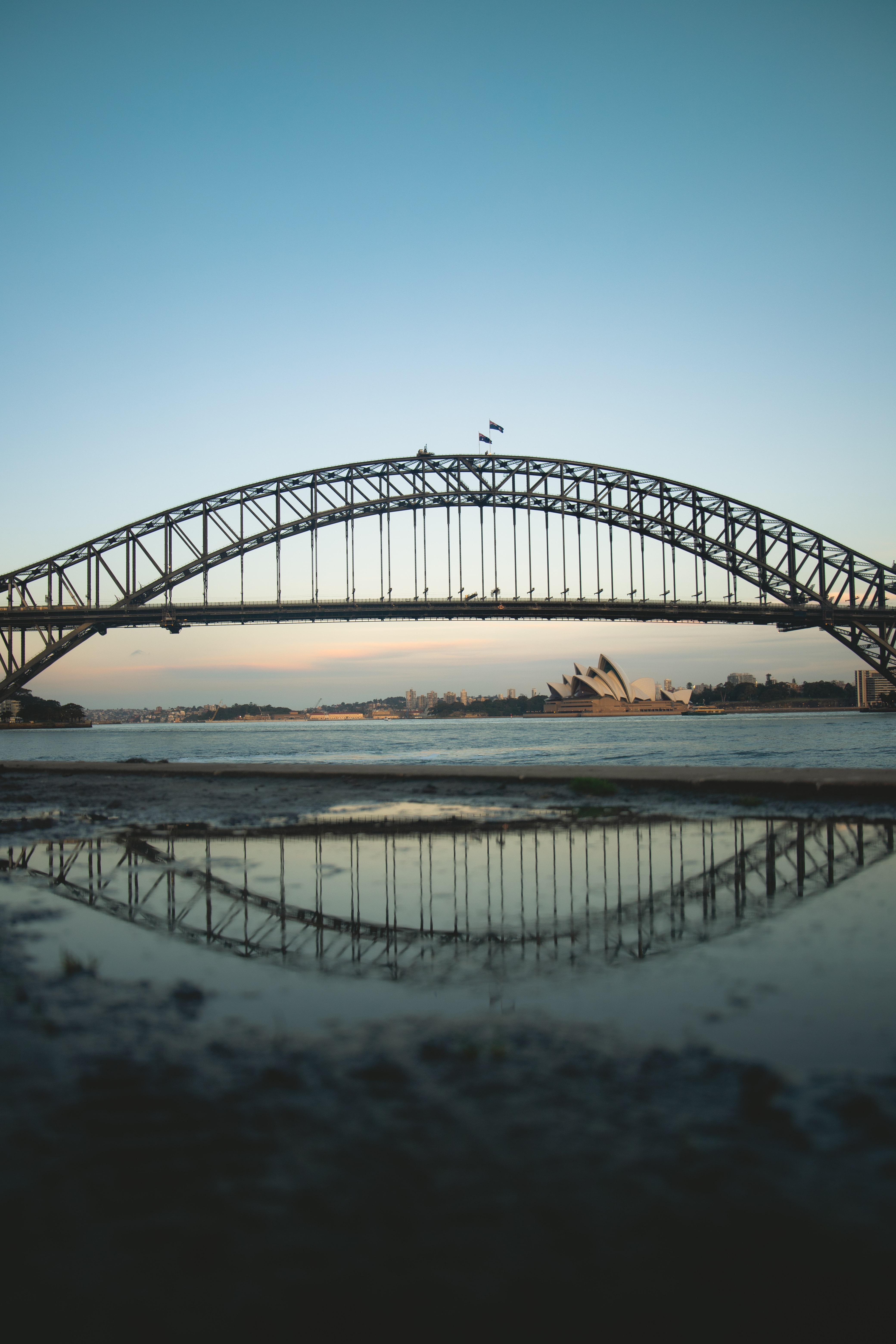 Handy-Wallpaper Städte, Wasser, Sea, Architektur, Sydney, Brücke kostenlos herunterladen.