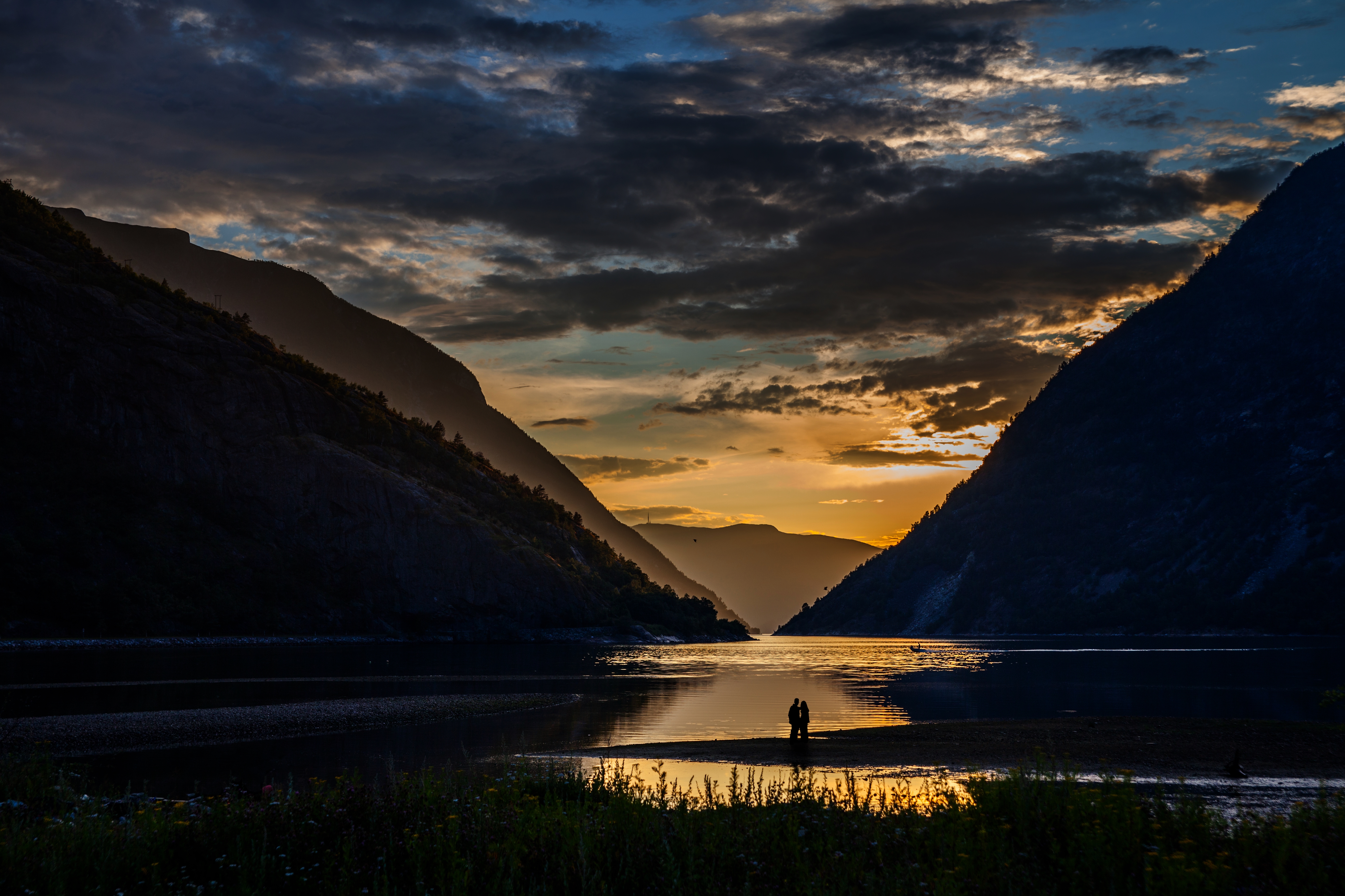 norway, sunset, mountains, clouds, lake, dark, couple, pair, silhouettes