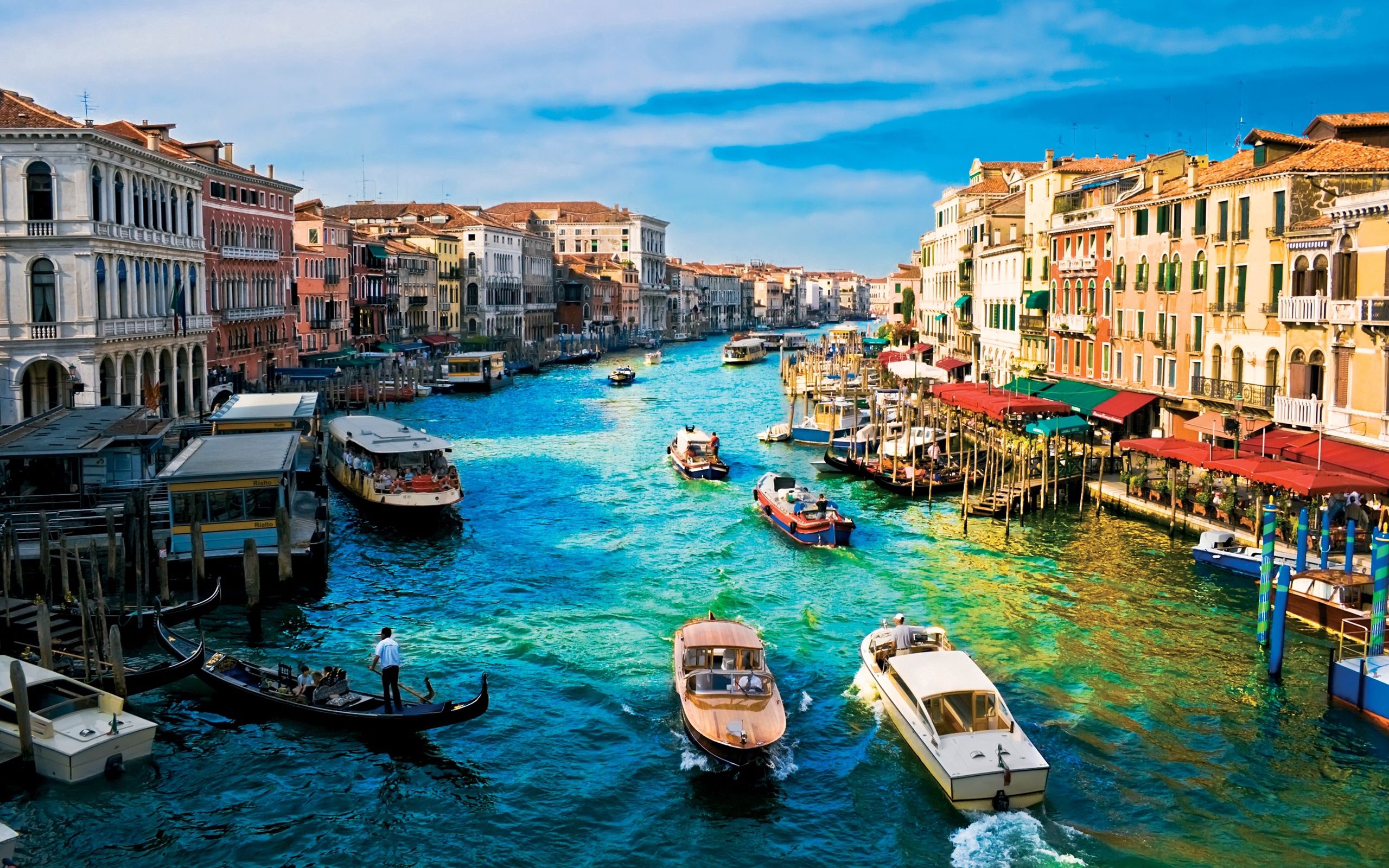 156747 descargar fondo de pantalla italia, venecia, ciudades, casas, ríos, muelle, atracar: protectores de pantalla e imágenes gratis
