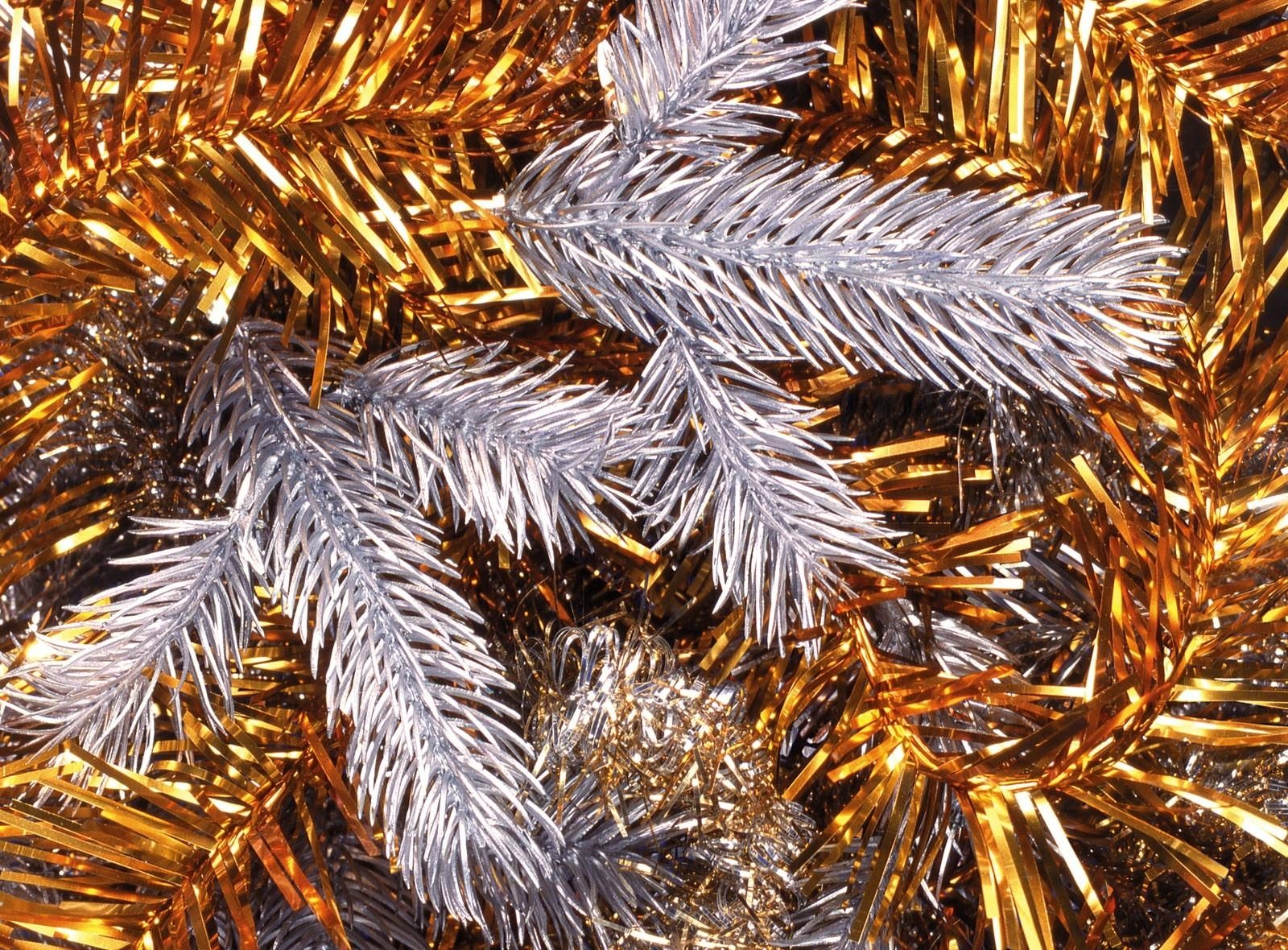 Tinsel holiday, silver, attribute, decorations Lock Screen