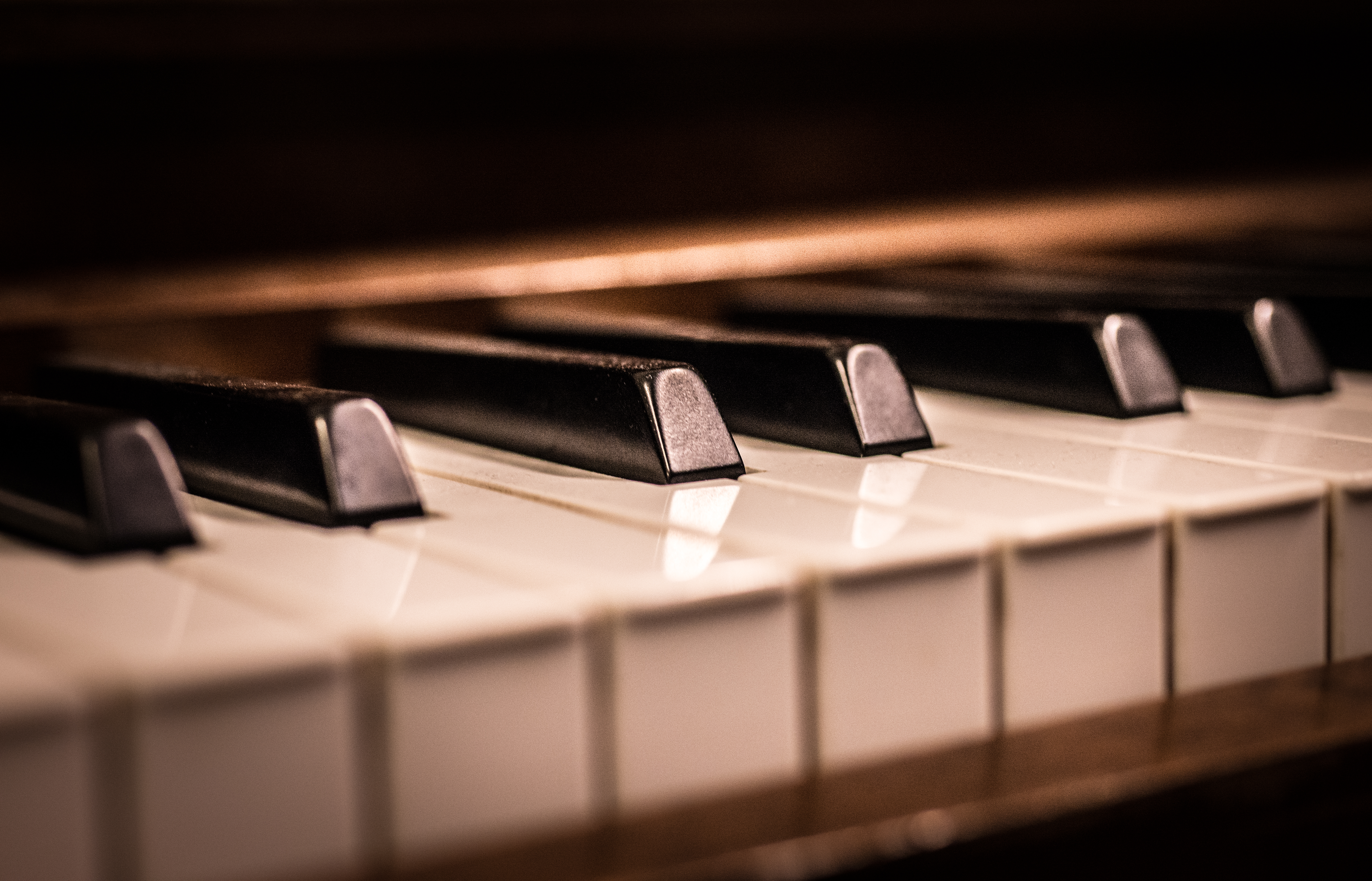102263 download wallpaper grand piano, music, piano, macro, keys screensavers and pictures for free