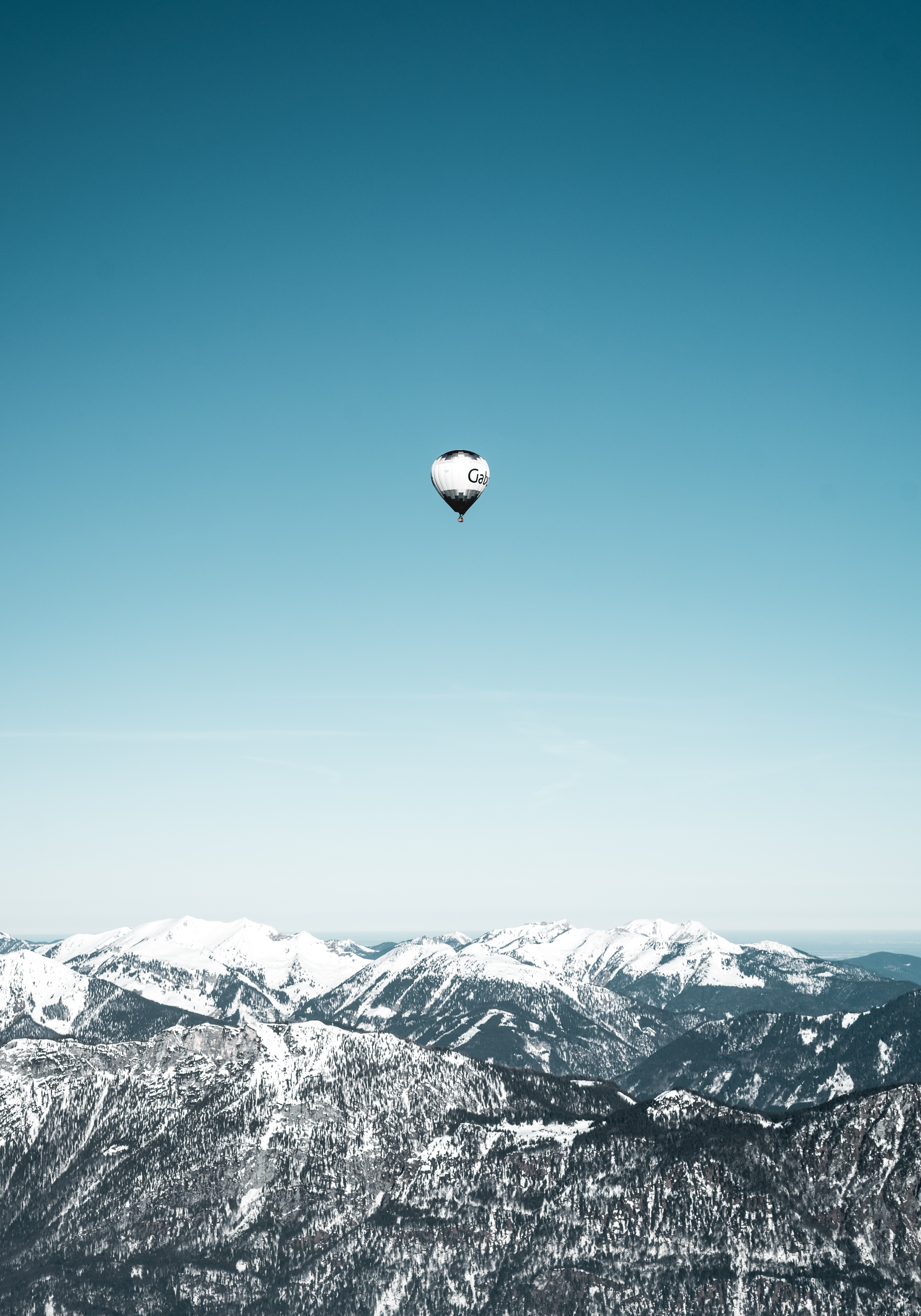 97323 Bildschirmschoner und Hintergrundbilder Luftballon auf Ihrem Telefon. Laden Sie sky, mountains, verschiedenes, sonstige, flug, höhe, luftballon, ballon Bilder kostenlos herunter