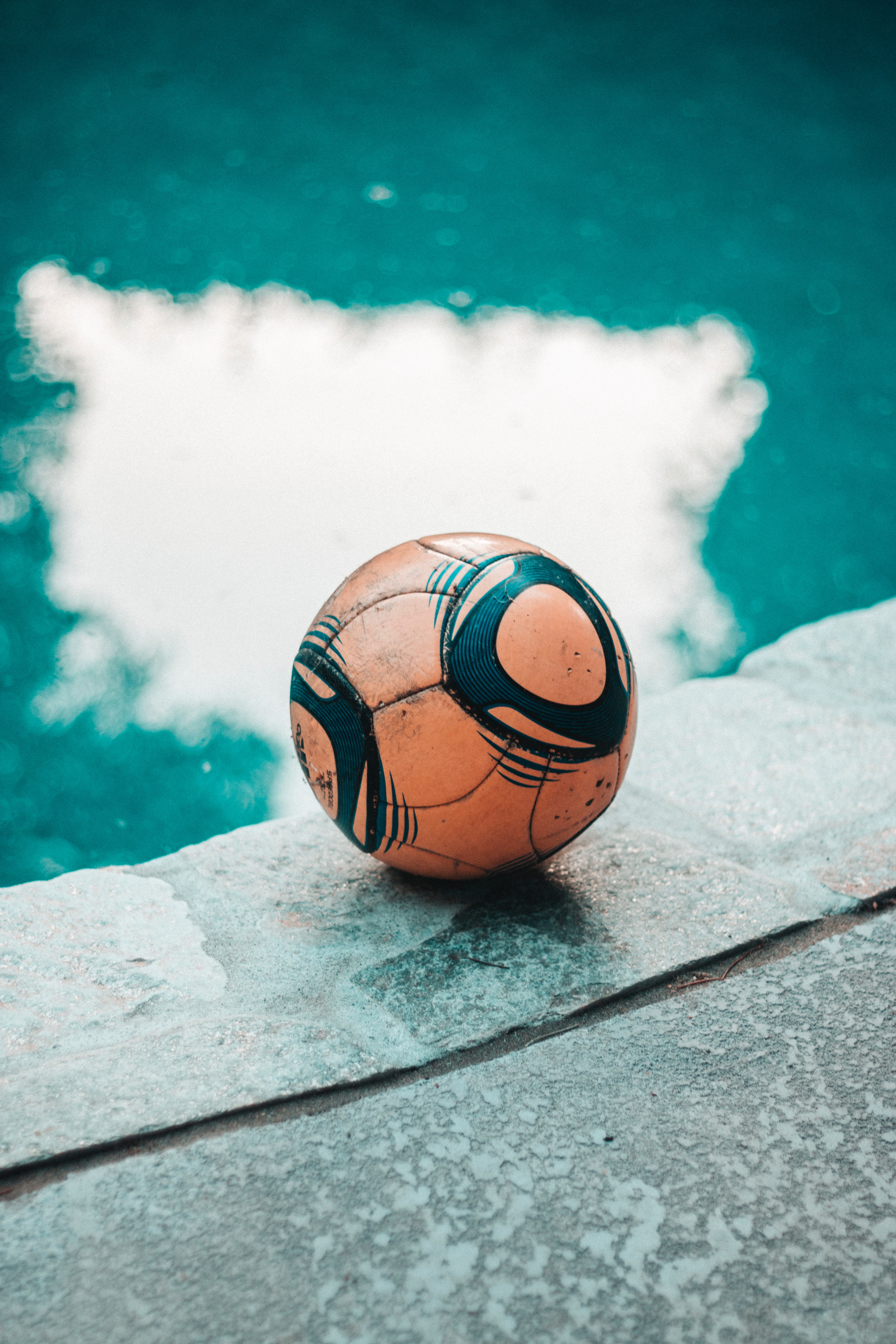 Descargar las imágenes de Balón De Fútbol gratis para teléfonos Android y  iPhone, fondos de pantalla de Balón De Fútbol para teléfonos móviles