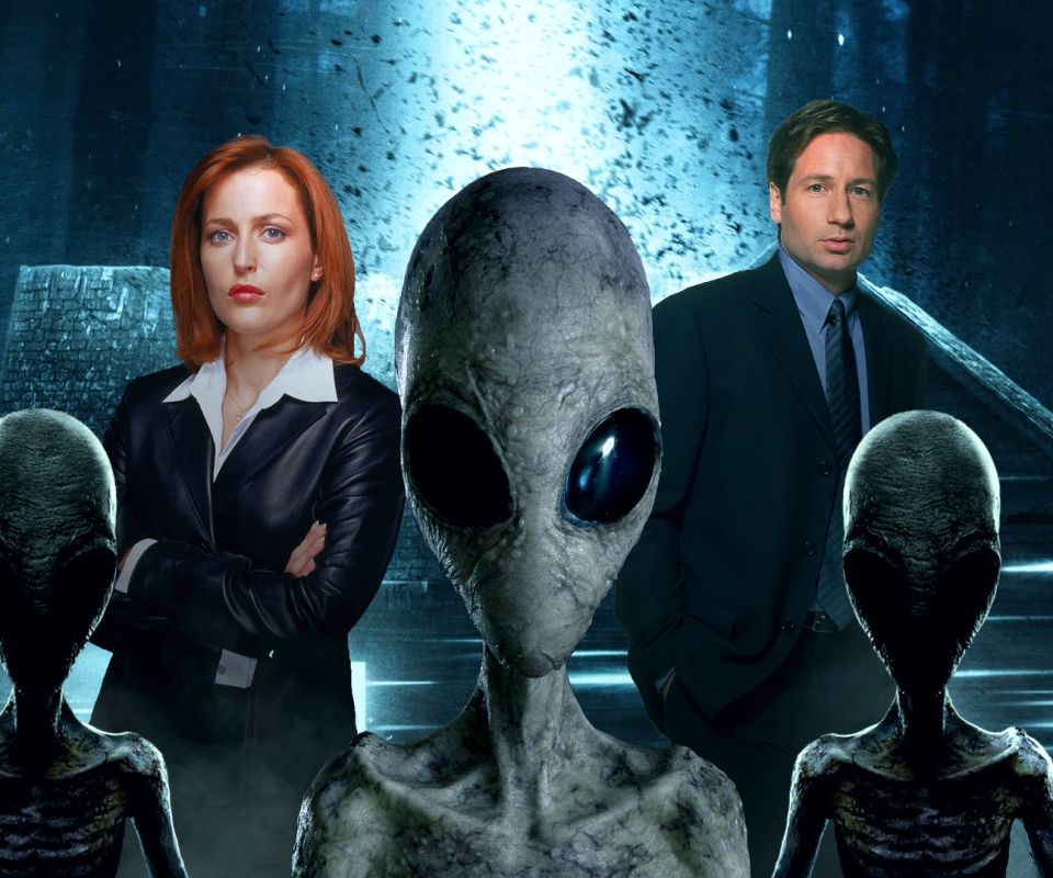 tv show, the x files, david duchovny, extraterrestrial, fox mulder, dana scully, gillian anderson cell phone wallpapers