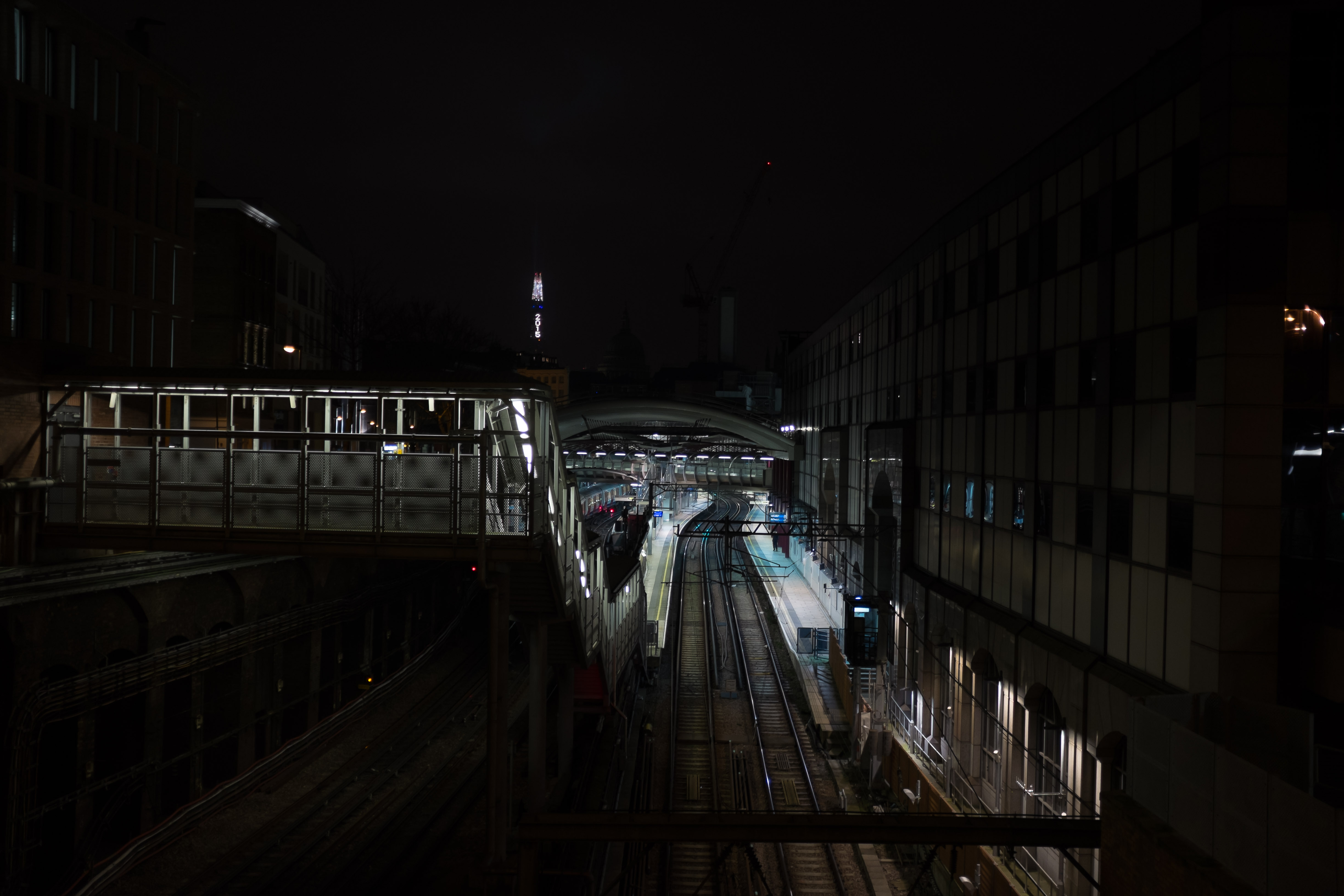 4K Phone Wallpaper railway, dark, night, night city