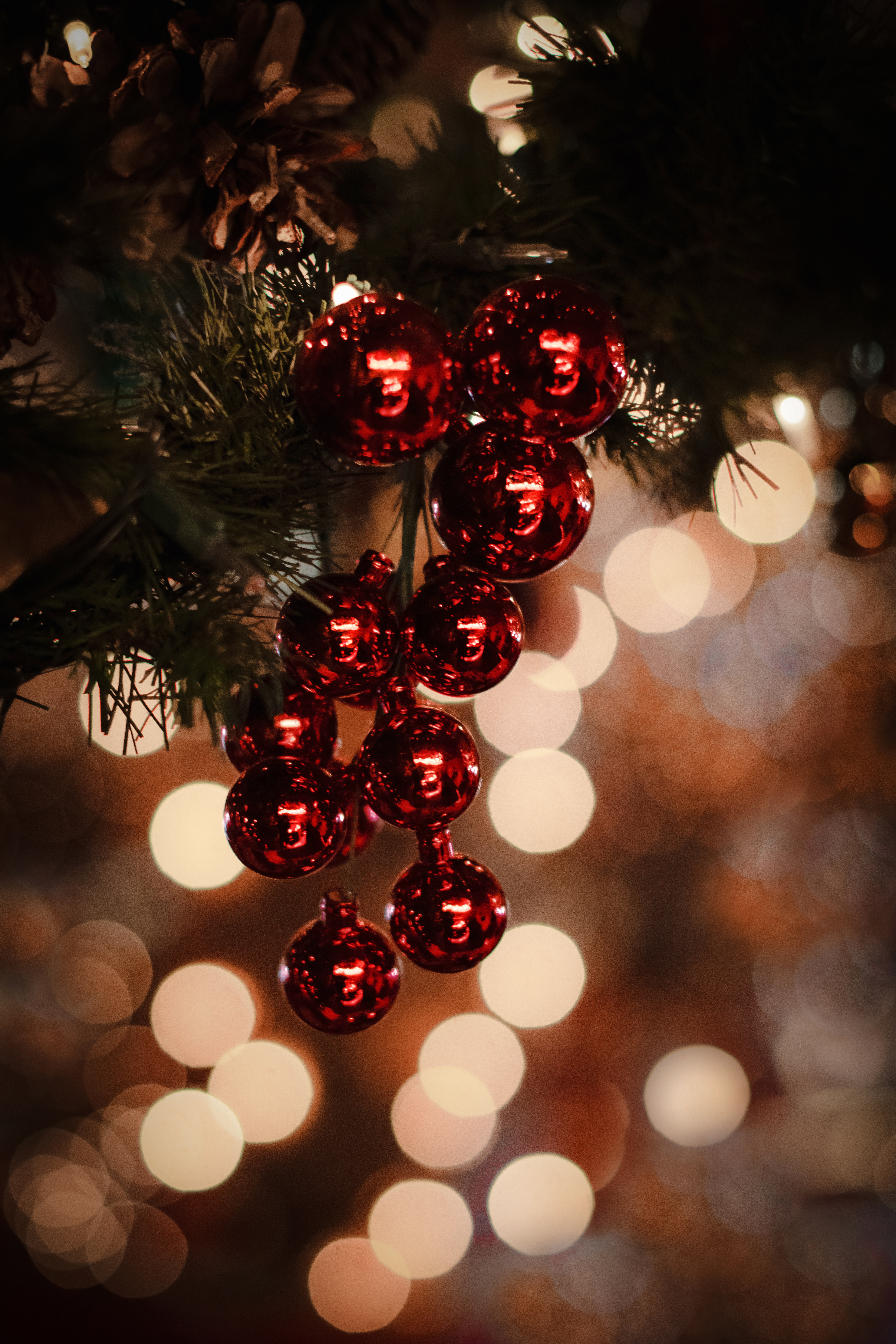 holidays, christmas tree, balls, decorations 3d Wallpaper