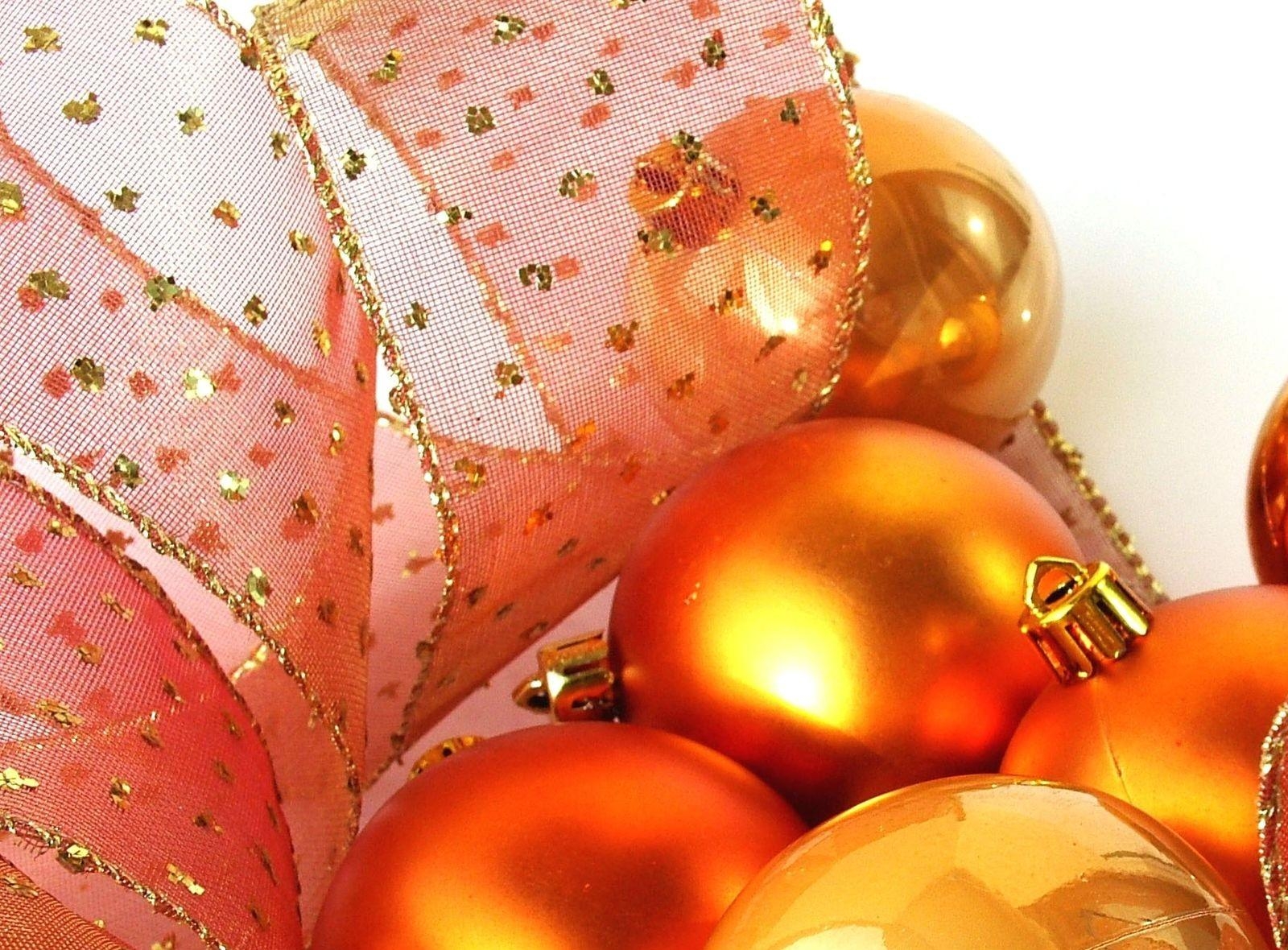 close-up, holidays, gold, tape, christmas decorations, christmas tree toys, balls Full HD