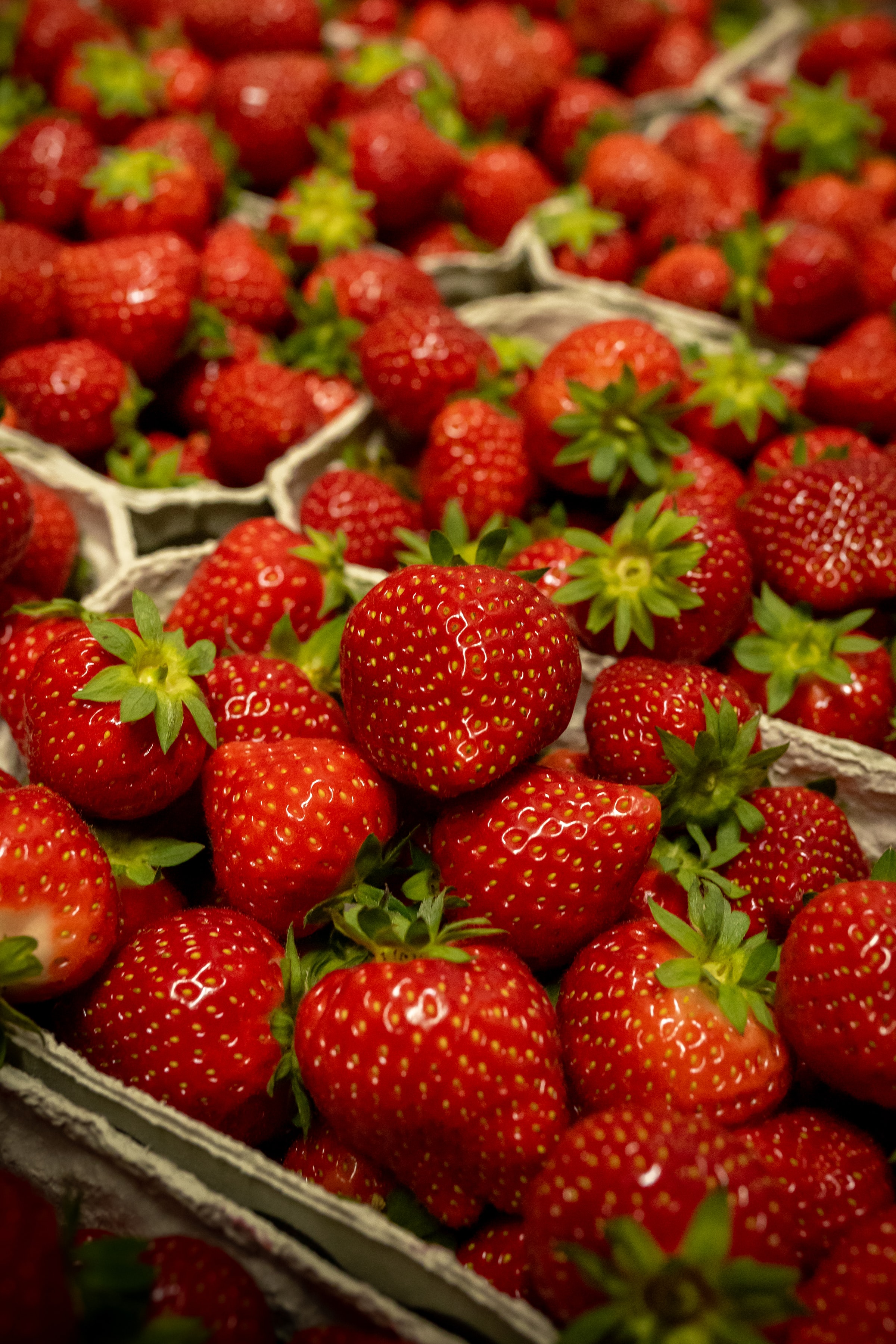 berry, food, strawberry, red, fruit, basket phone wallpaper