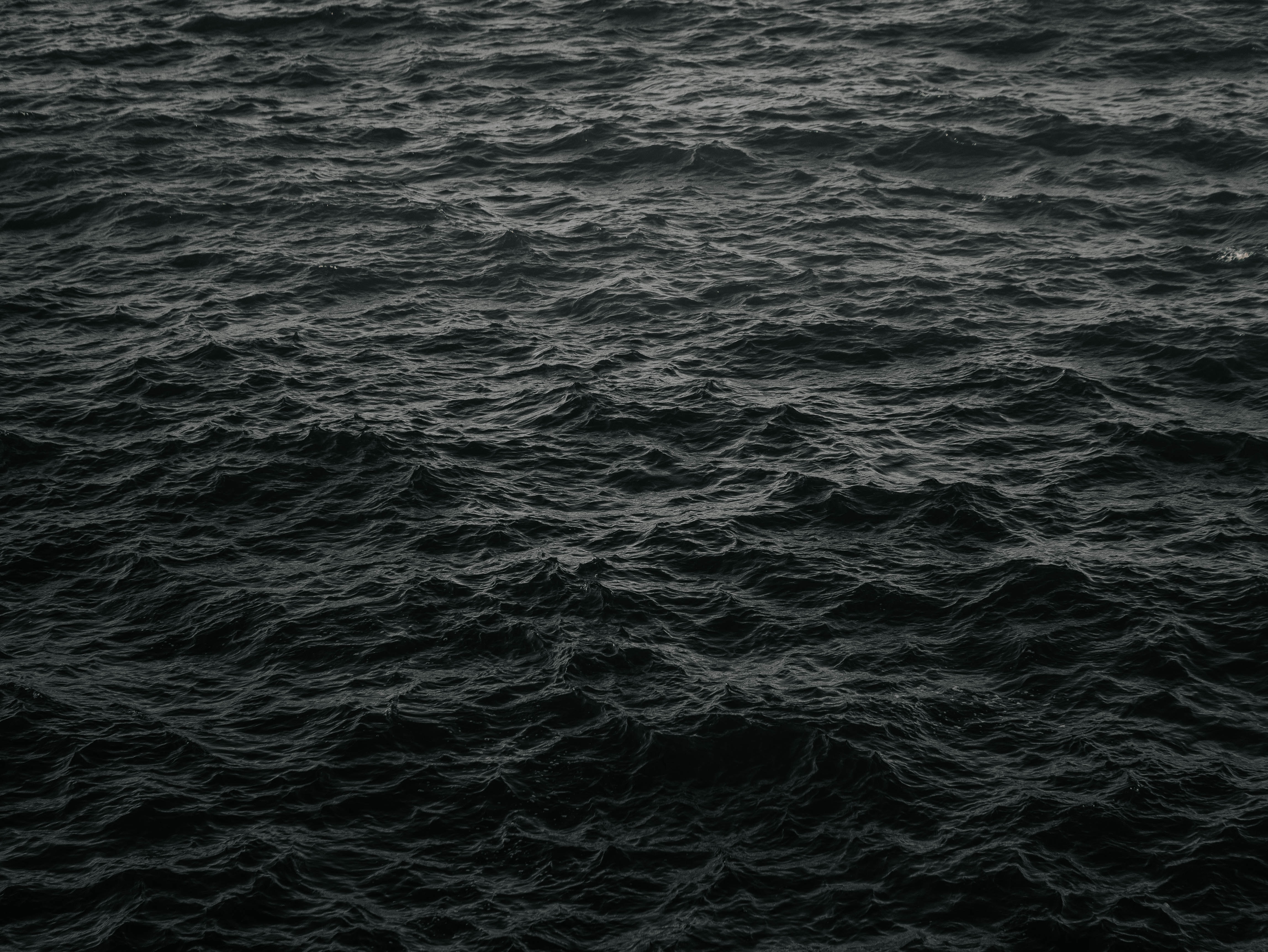 145984 Заставки и Обои Волны на телефон. Скачать текстуры, море, вода, темный картинки бесплатно