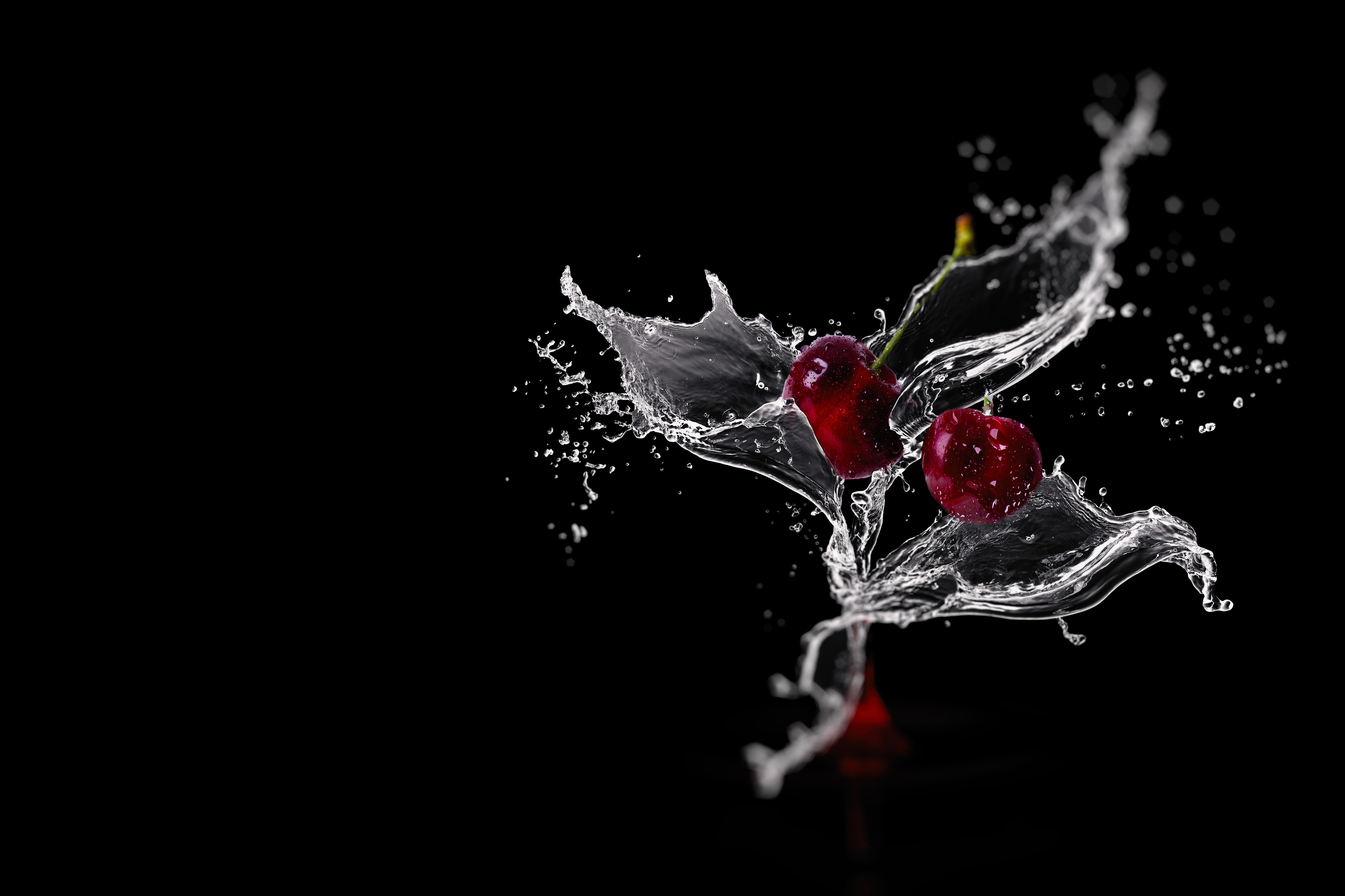 80671 download wallpaper water, food, cherry, spray screensavers and pictures for free