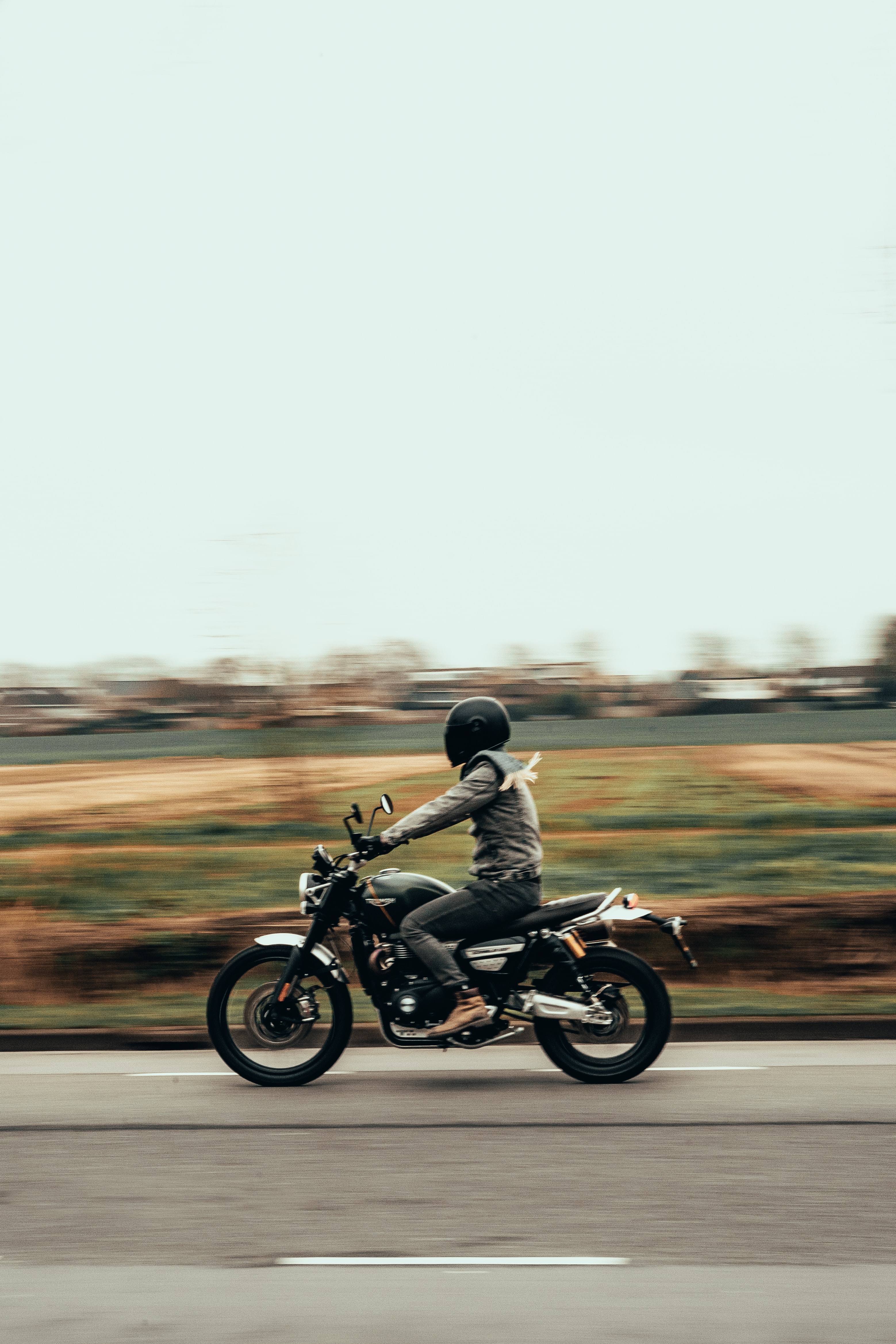 helmet, motorcycles, traffic, movement, motorcycle iphone wallpaper