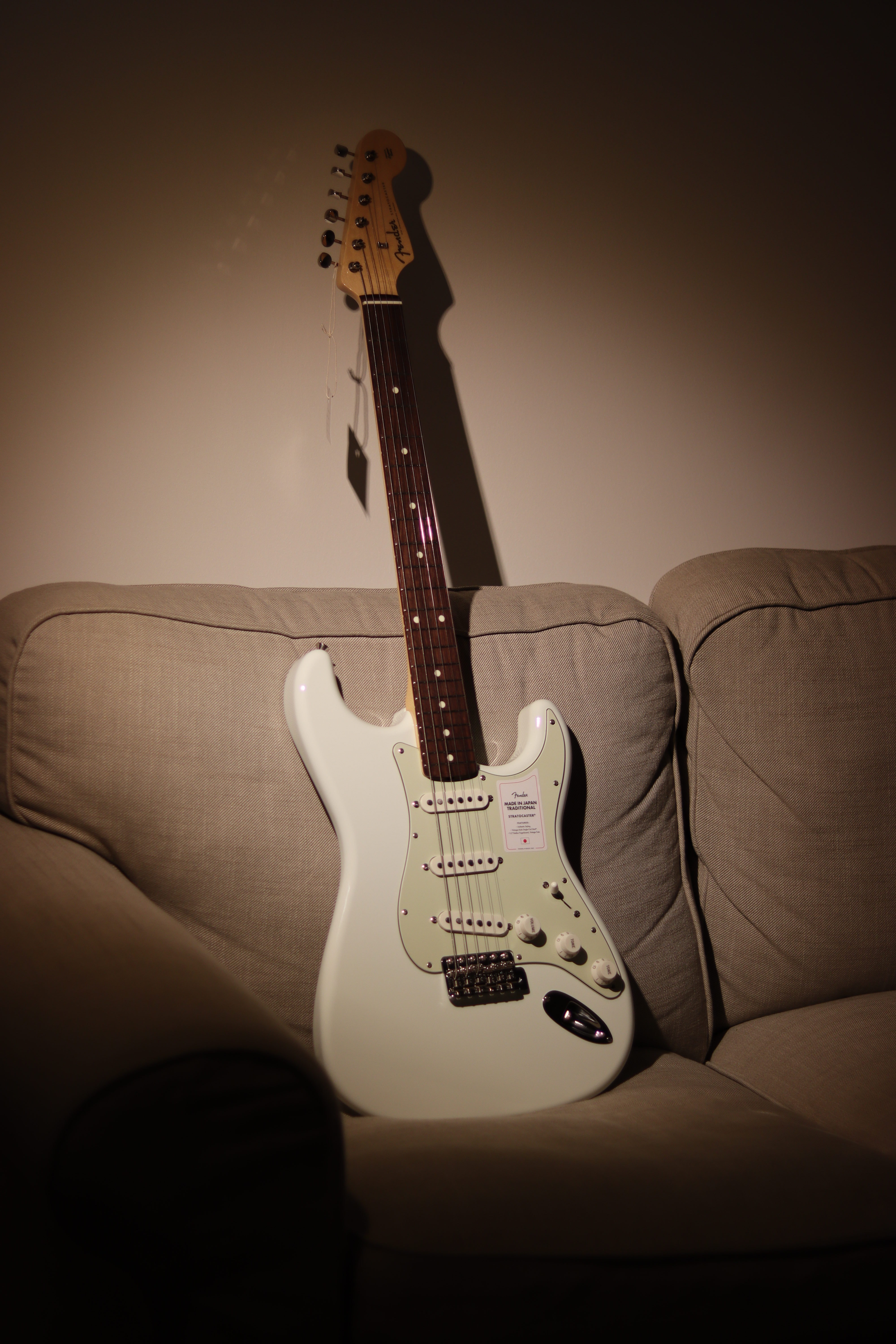 guitar, music, white, musical instrument, electric guitar, stratocaster