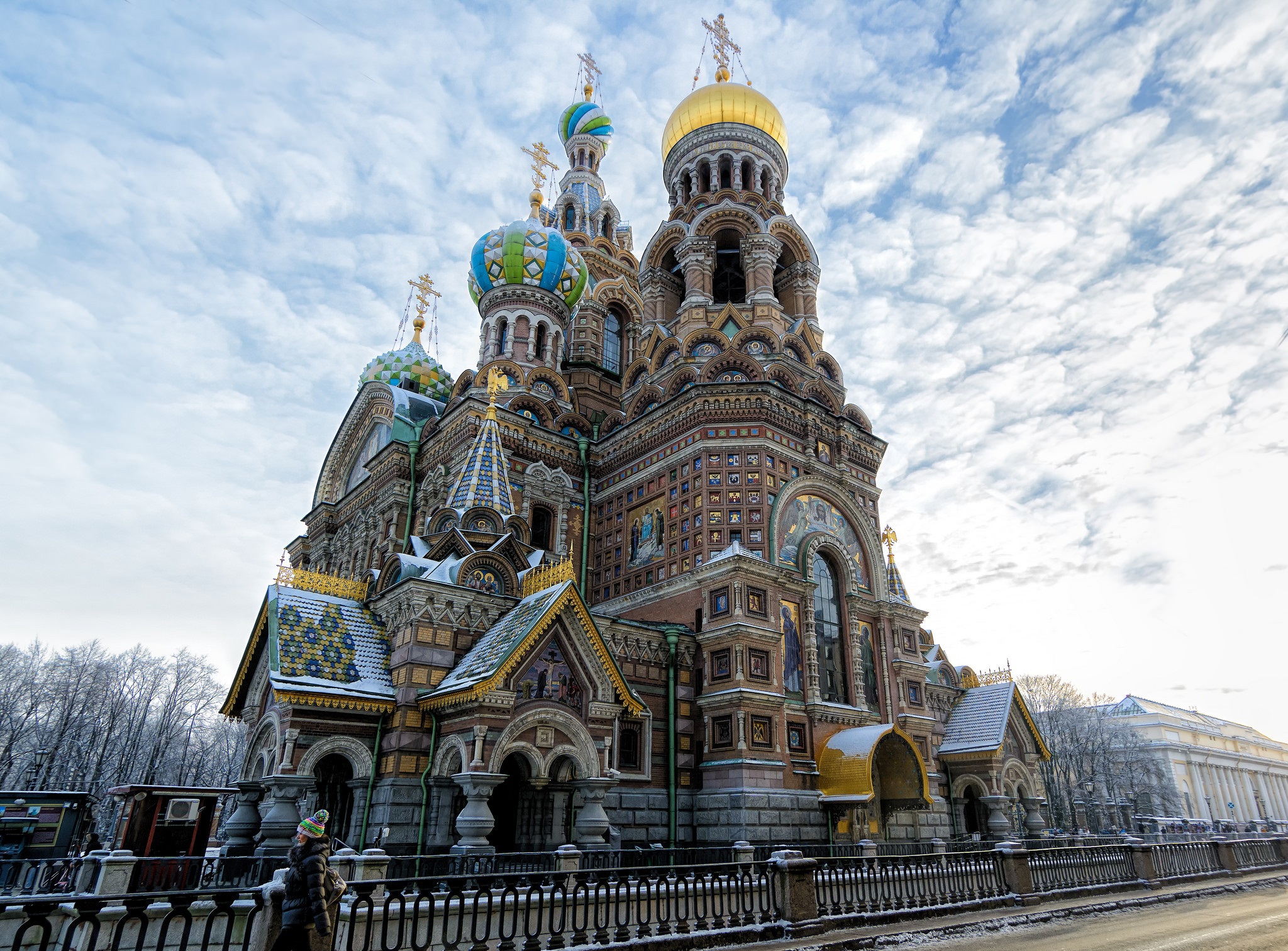 462863 обои 1080x2400 на телефон бесплатно, скачать картинки россия, соборы, религиозные, санкт петербург 1080x2400 на мобильный