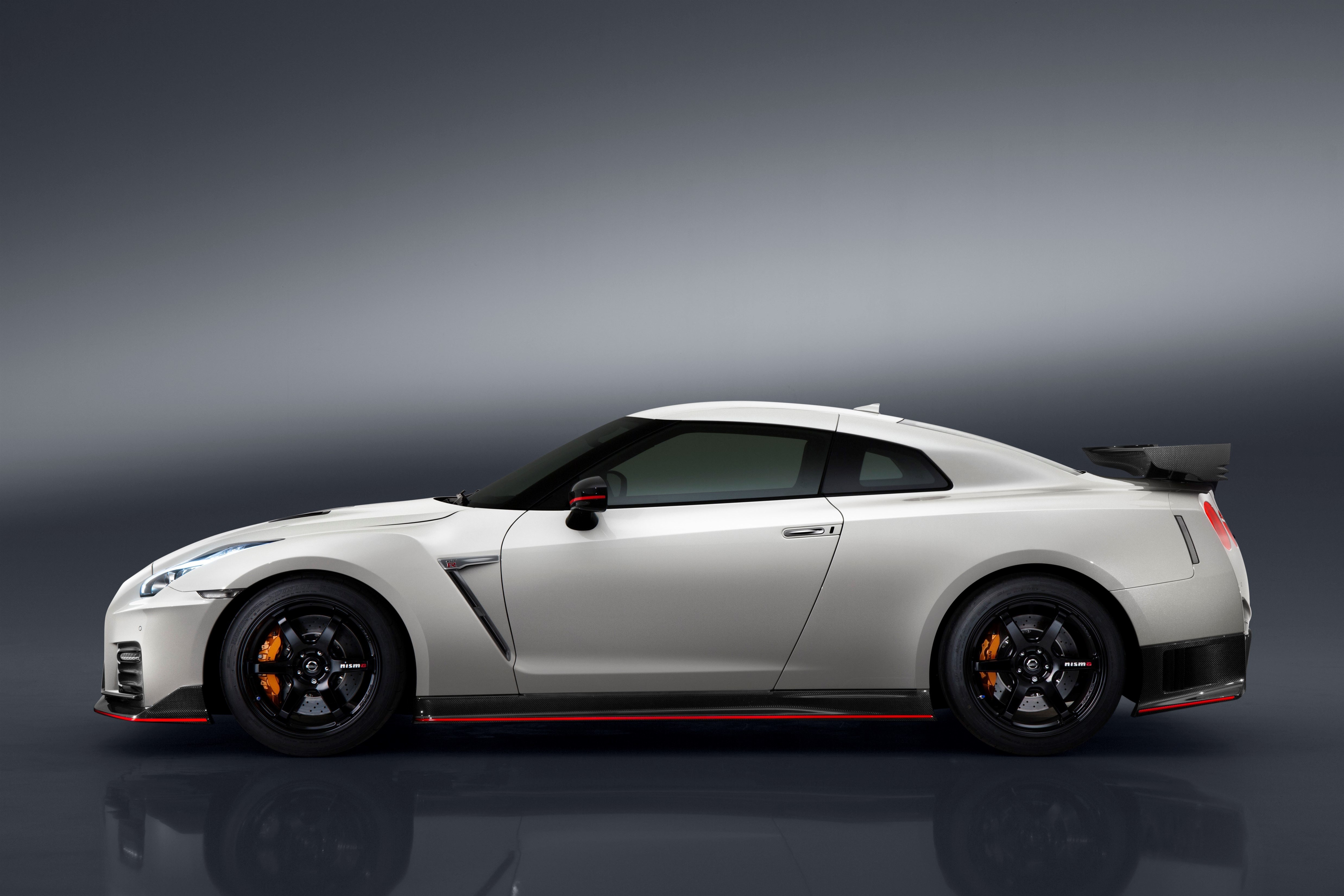 nissan gtr nismo