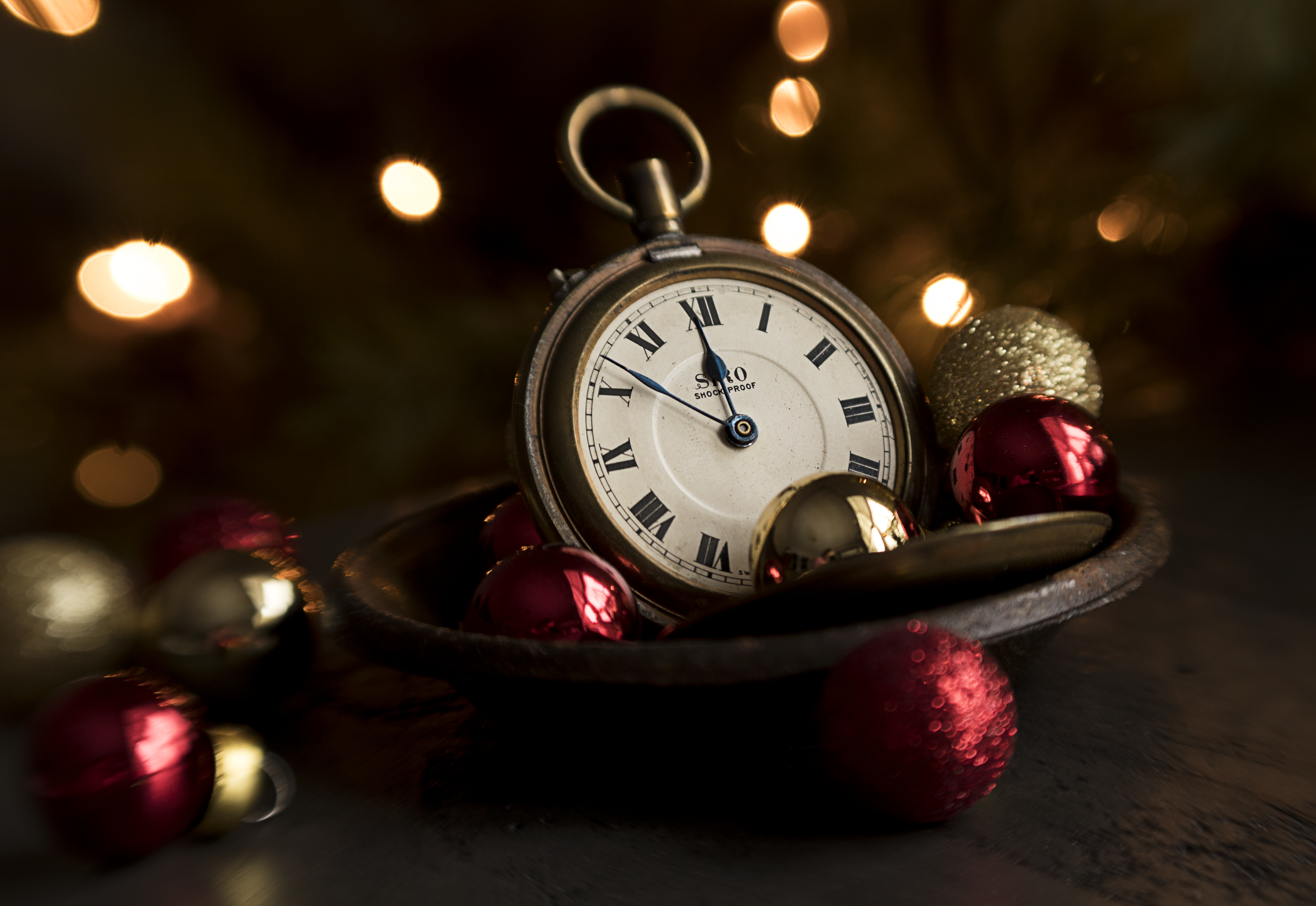 vintage, holidays, clock, new year, christmas, decorations, balls 4K