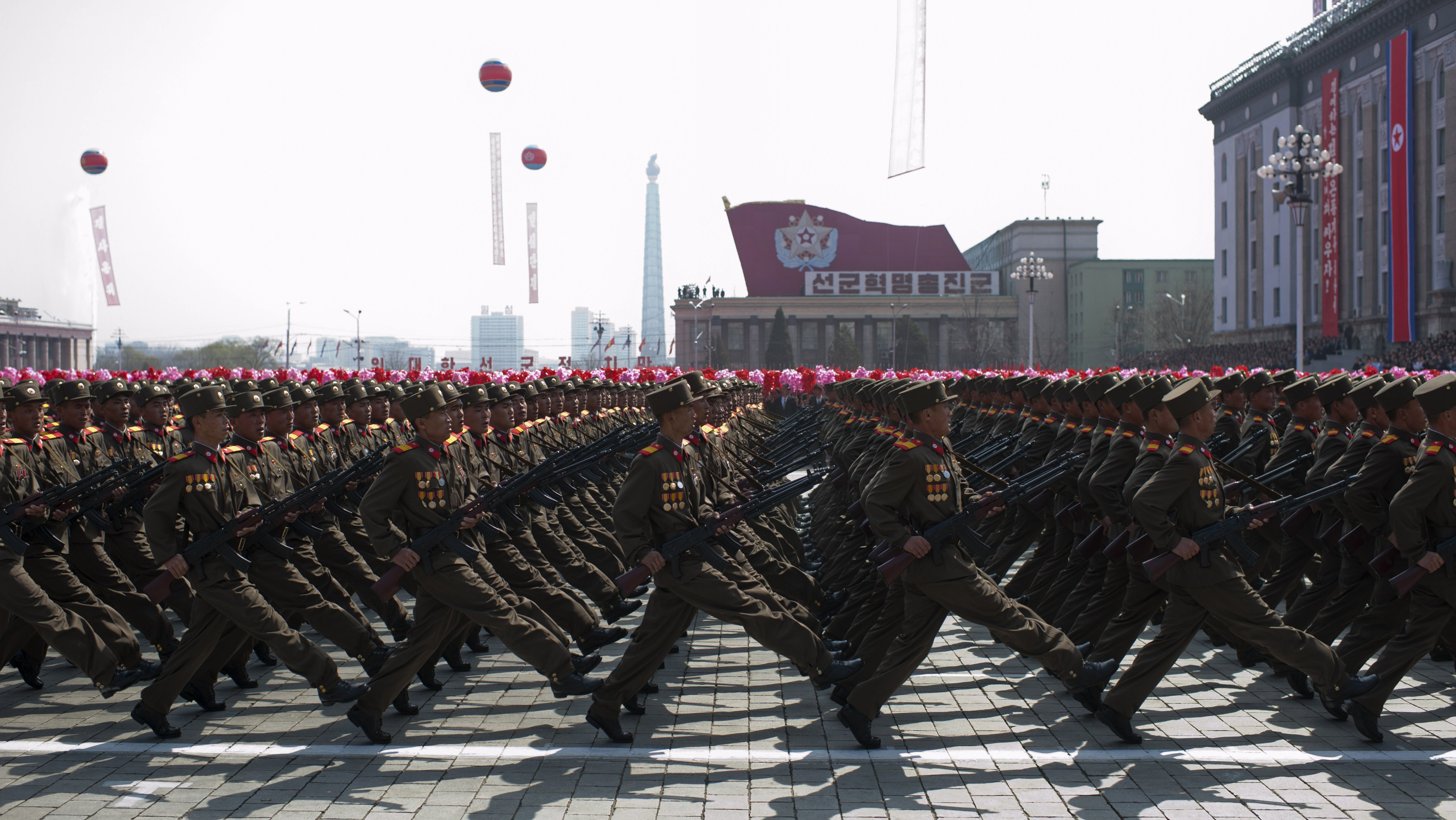 Северная Корея армия марш