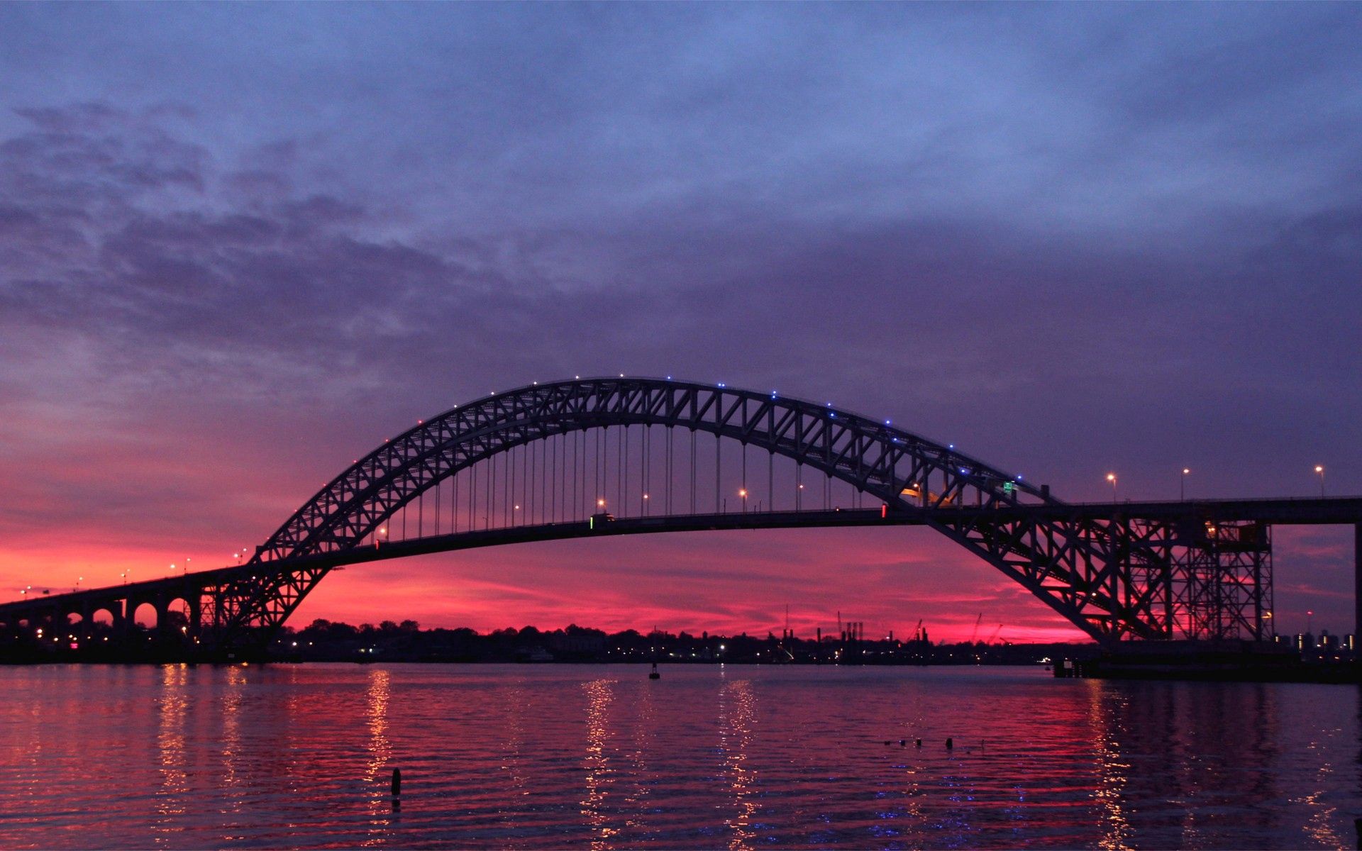 Mobile Wallpaper United States cities, twilight, dusk, bayon bridge