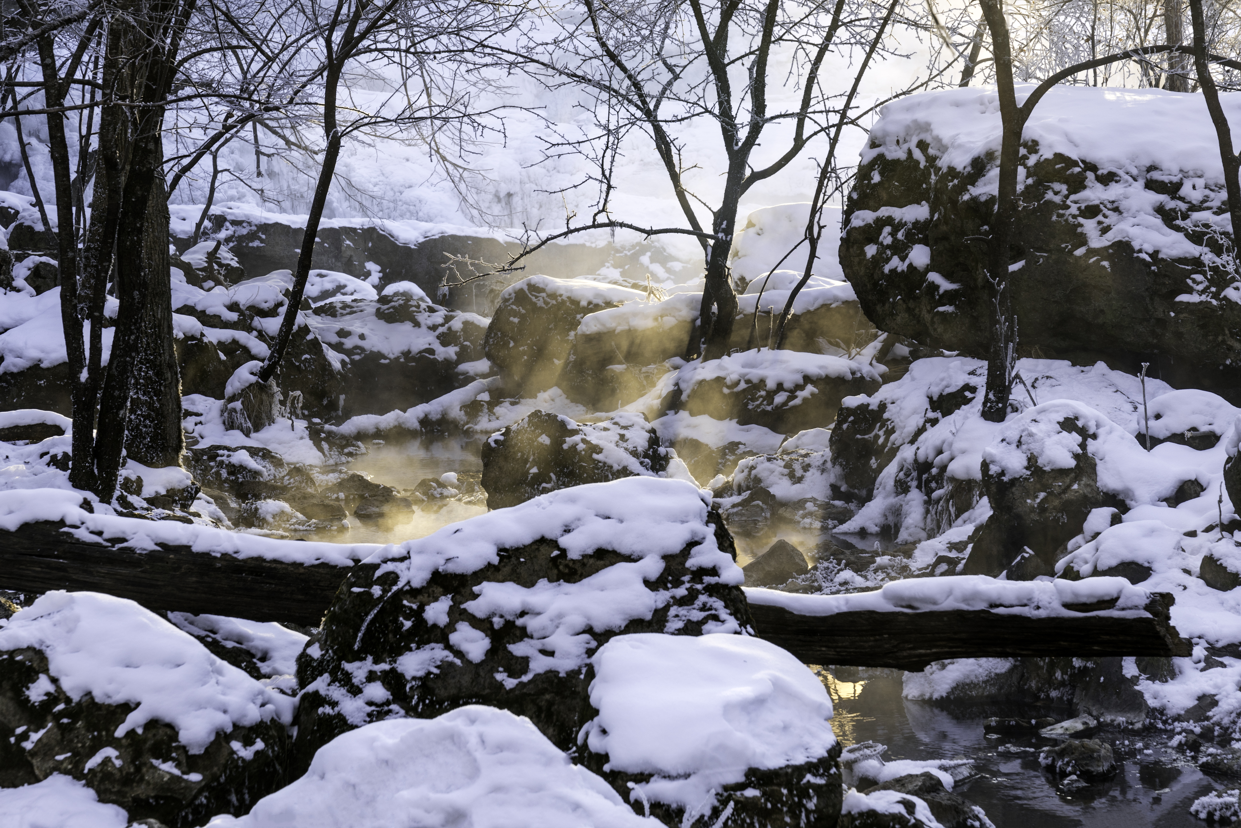 76642 Bild herunterladen winter, natur, schnee, felsen, die steine, glühen, glow, dampf - Hintergrundbilder und Bildschirmschoner kostenlos