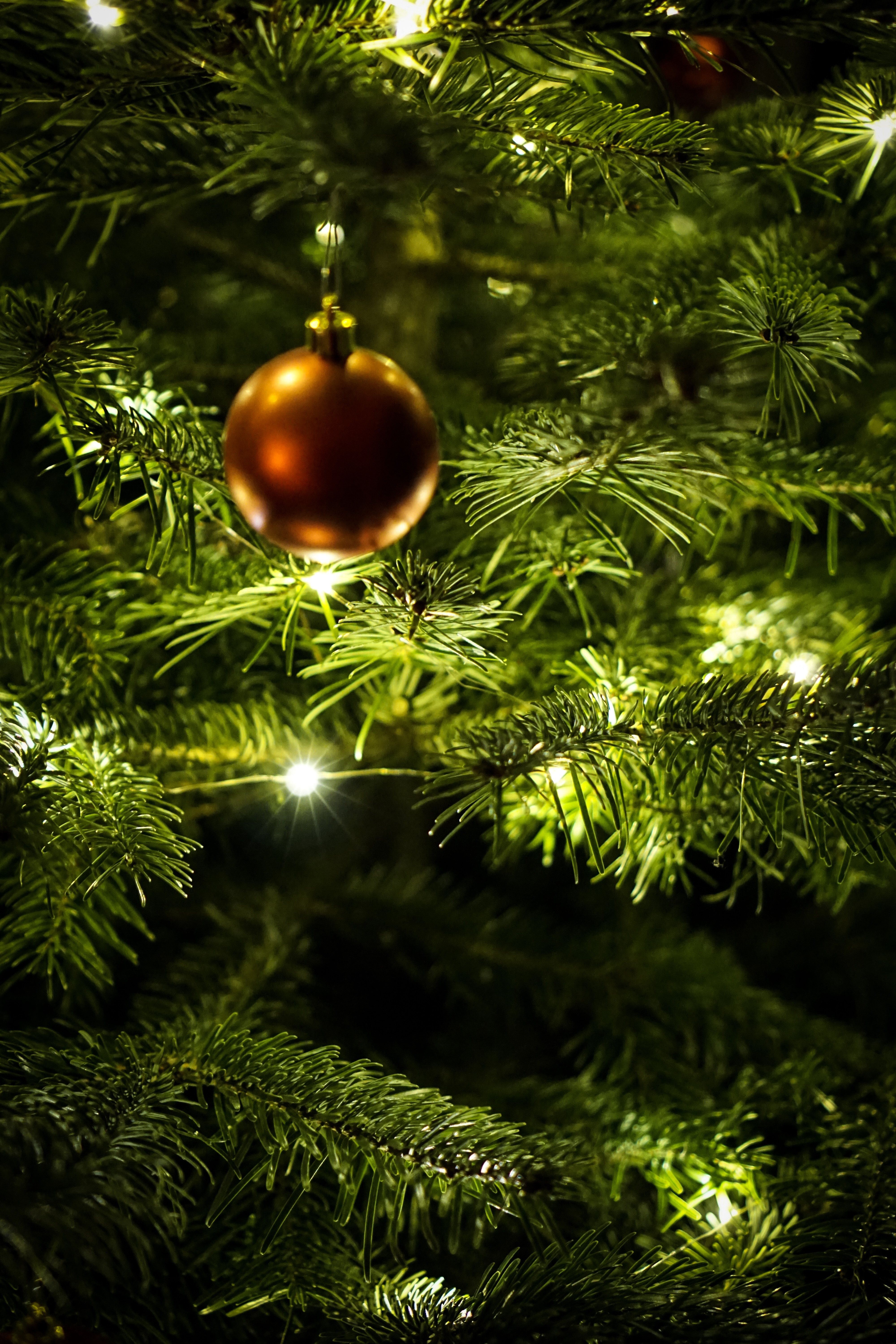 new year, holidays, ball, christmas tree, garland, decoration Smartphone Background