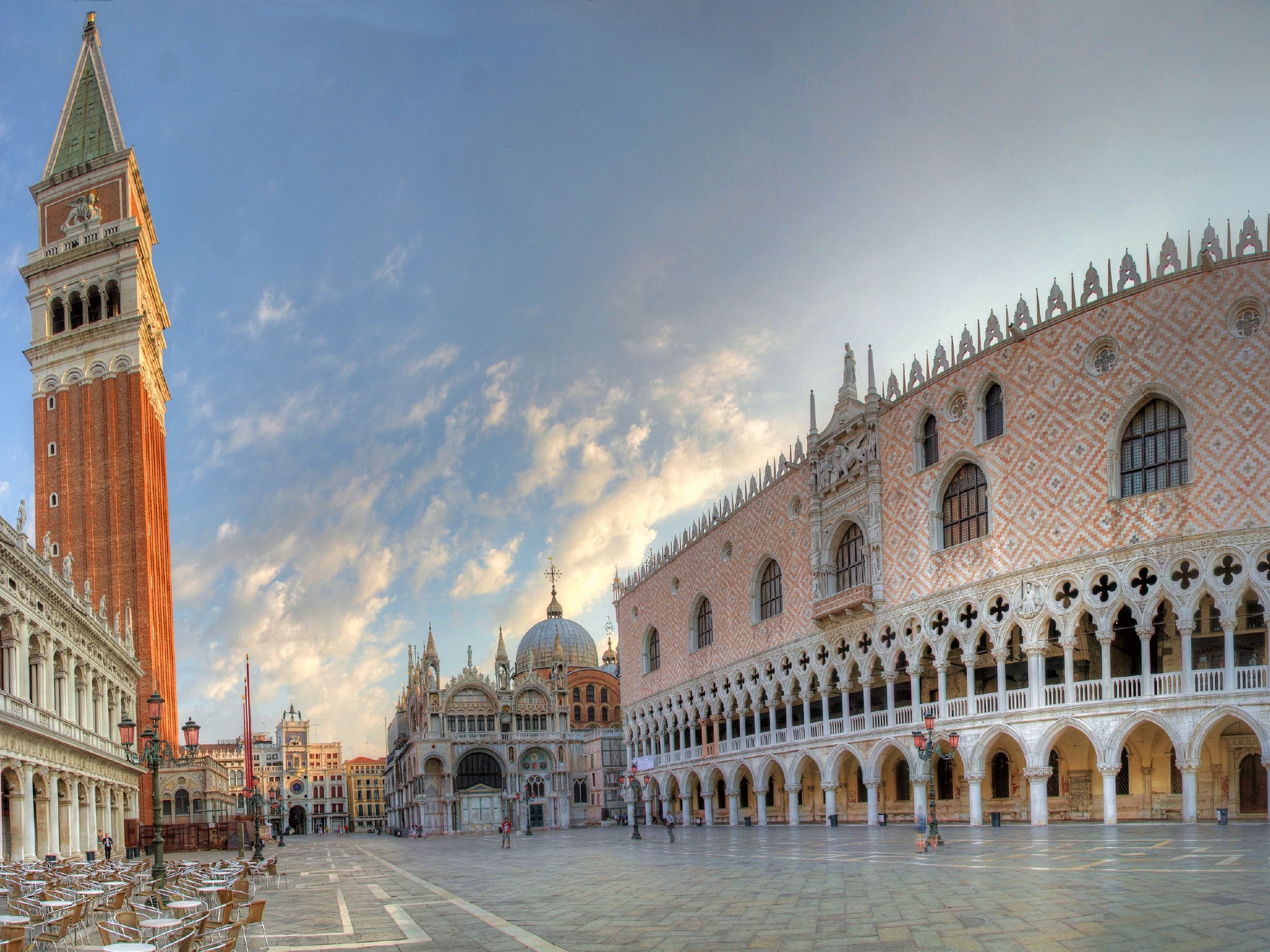 Die besten San Marco Platz-Hintergründe für den Telefonbildschirm
