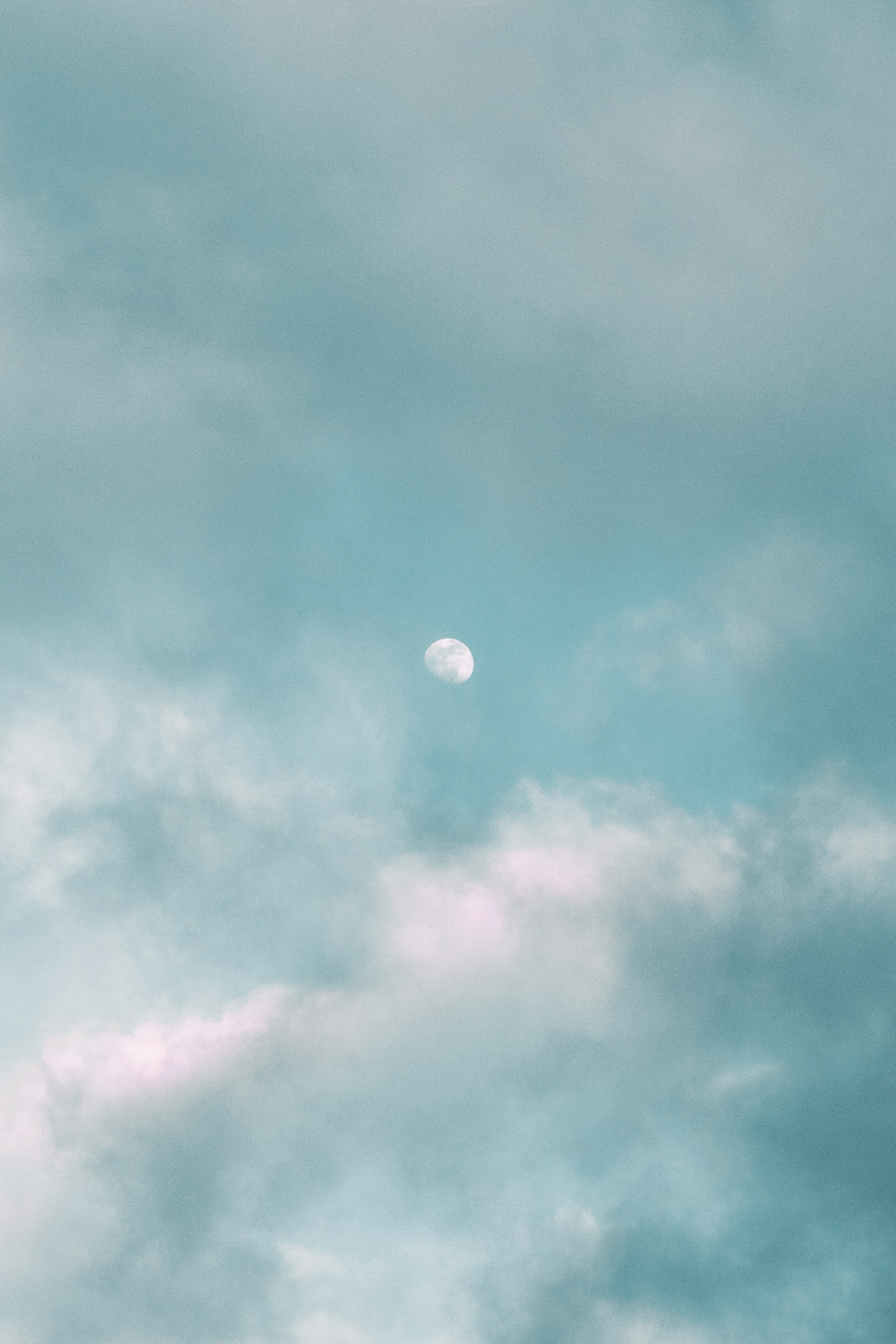 89973 Salvapantallas y fondos de pantalla Luna en tu teléfono. Descarga imágenes de naturaleza, día, nubes, cielo gratis