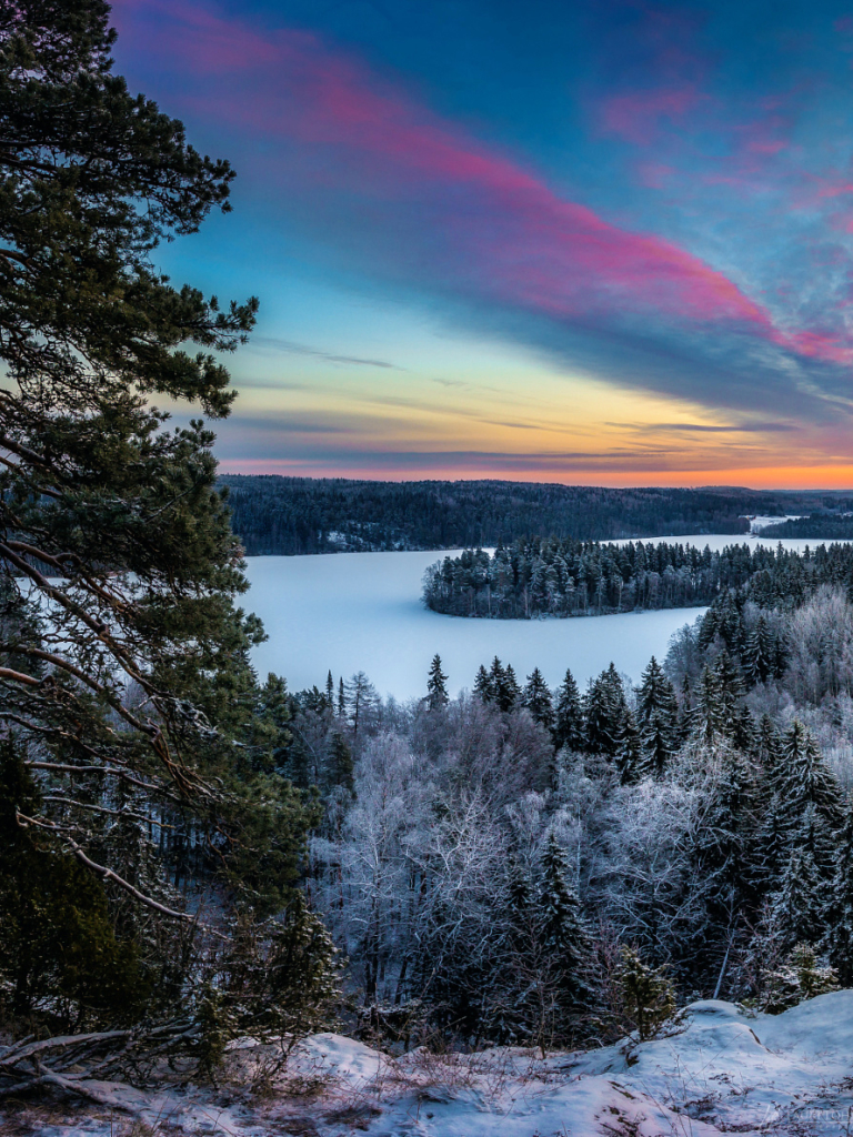 Download mobile wallpaper Landscape, Winter, Nature, Sunset, Sky, Snow, Horizon, Lake, Forest, Tree, Earth, Cloud, Finland for free.