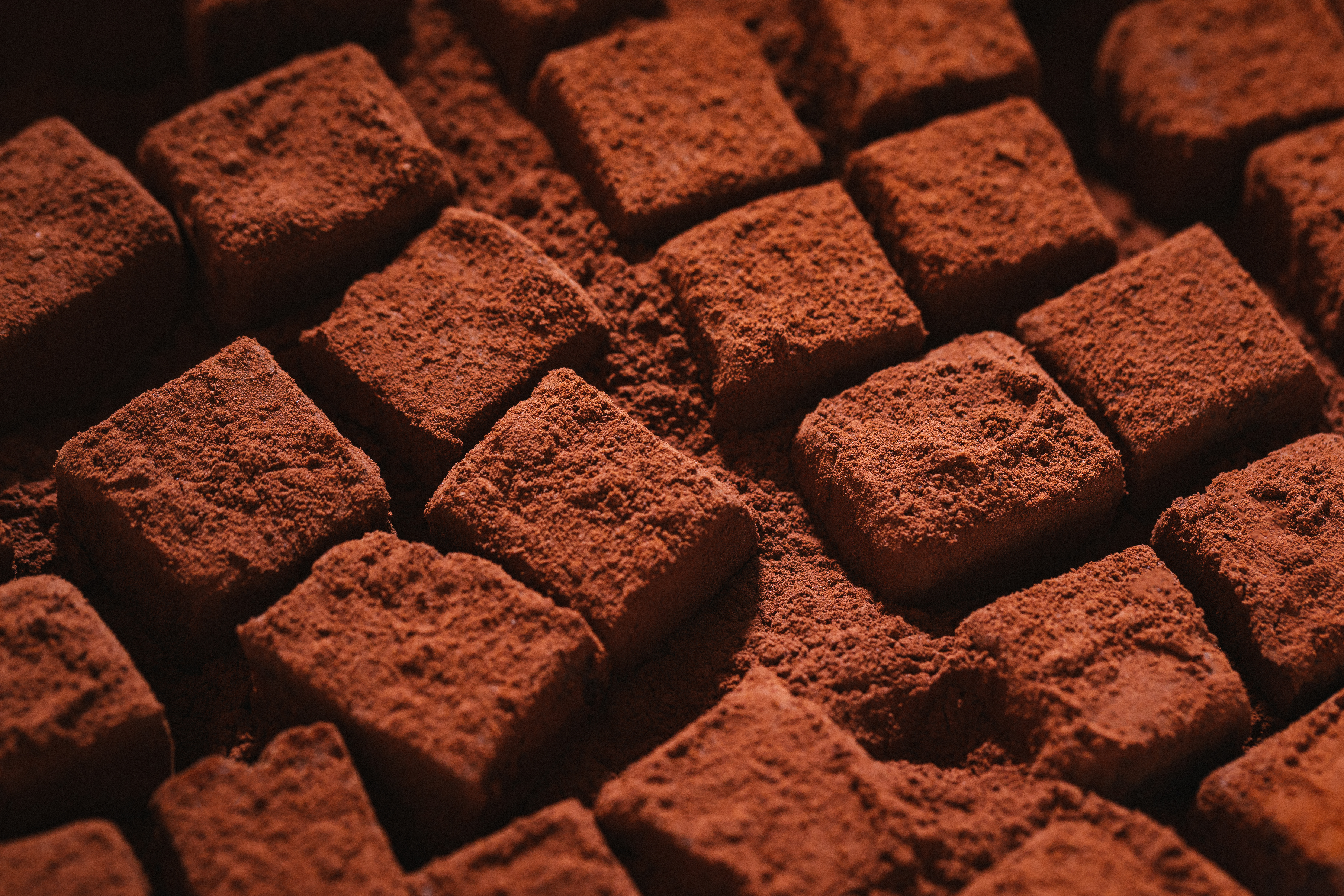 112392 download wallpaper chocolate, desert, macro, powder, cubes screensavers and pictures for free