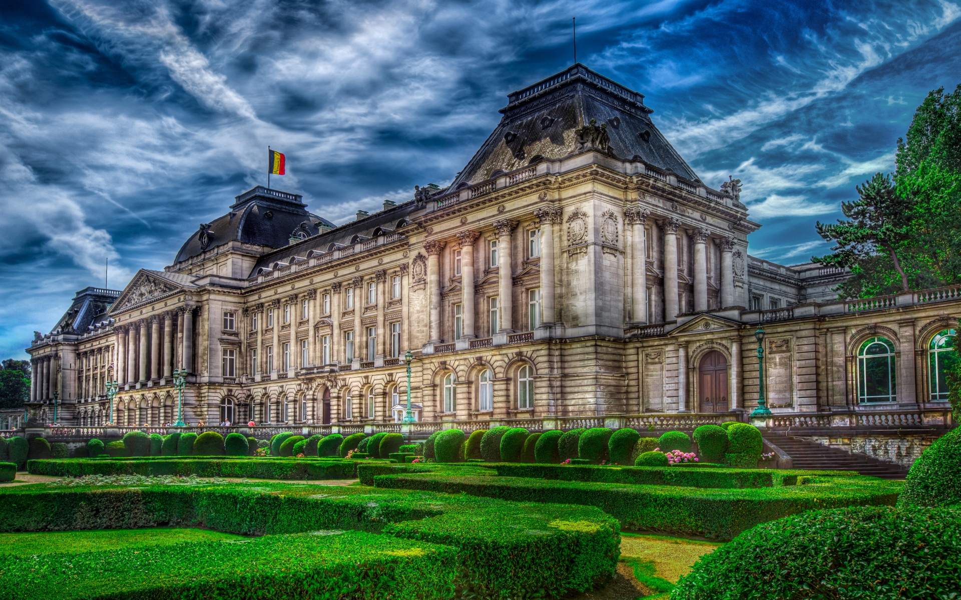 Best royal. Королевский дворец в Бельгии. 5. Брюссельский Королевский дворец, Бельгия. Резиденция короля Бельгии. Брюссель Королевская резиденция.