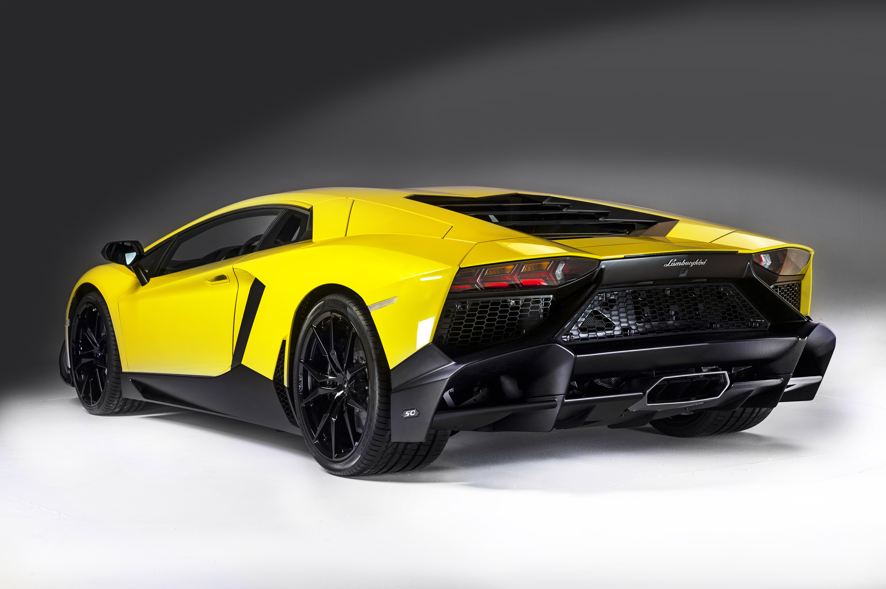HQ Lamborghini Background
