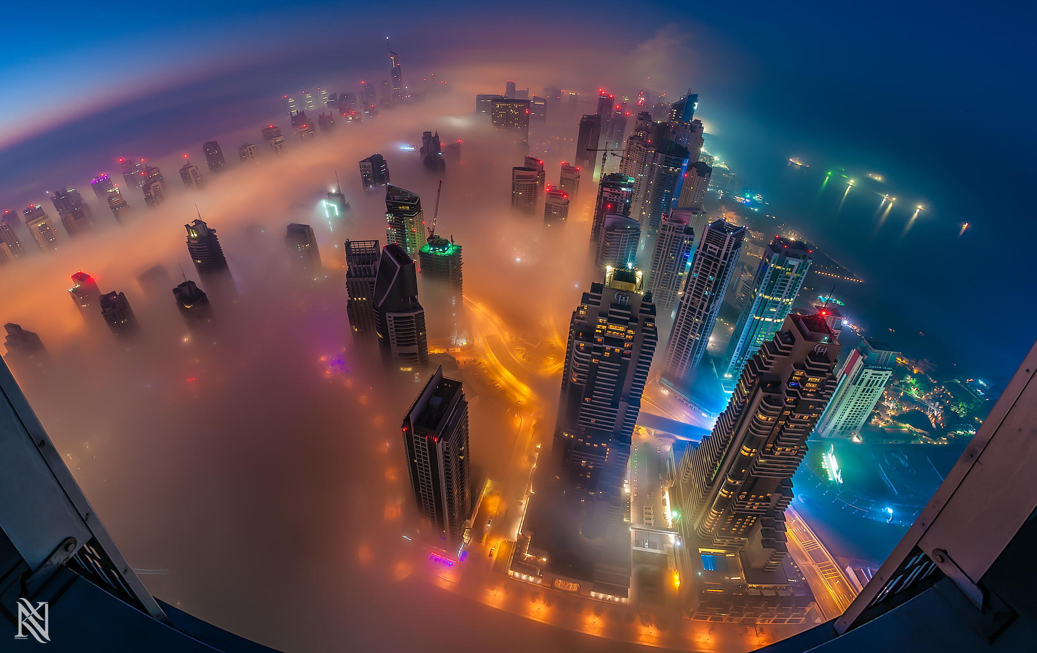 320661 免費下載壁紙 人造, 迪拜, 航拍, 建筑, 城市, 雾, 摩天大楼 屏保和圖片