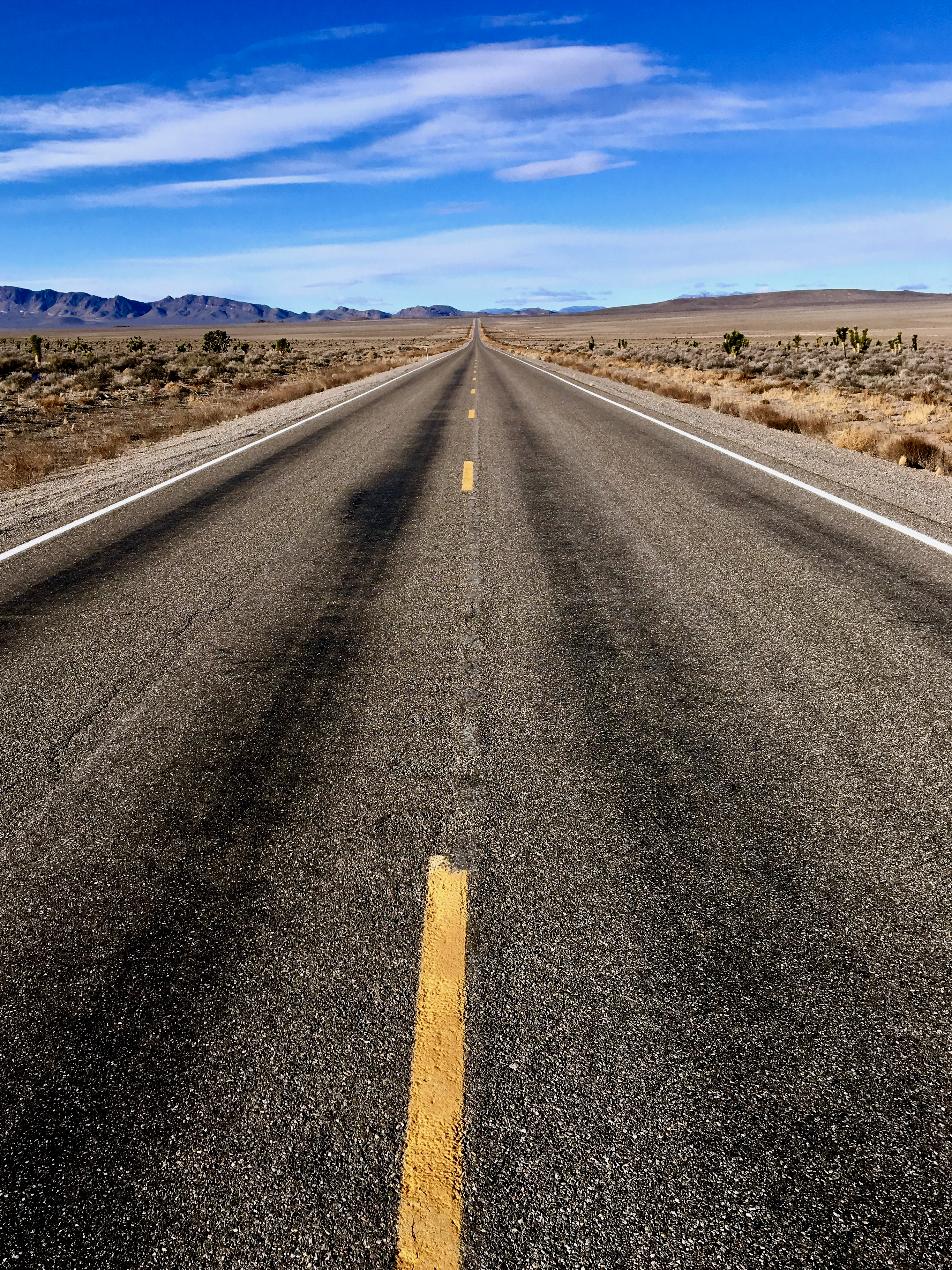 asphalt, horizon, nature, desert 4K iPhone