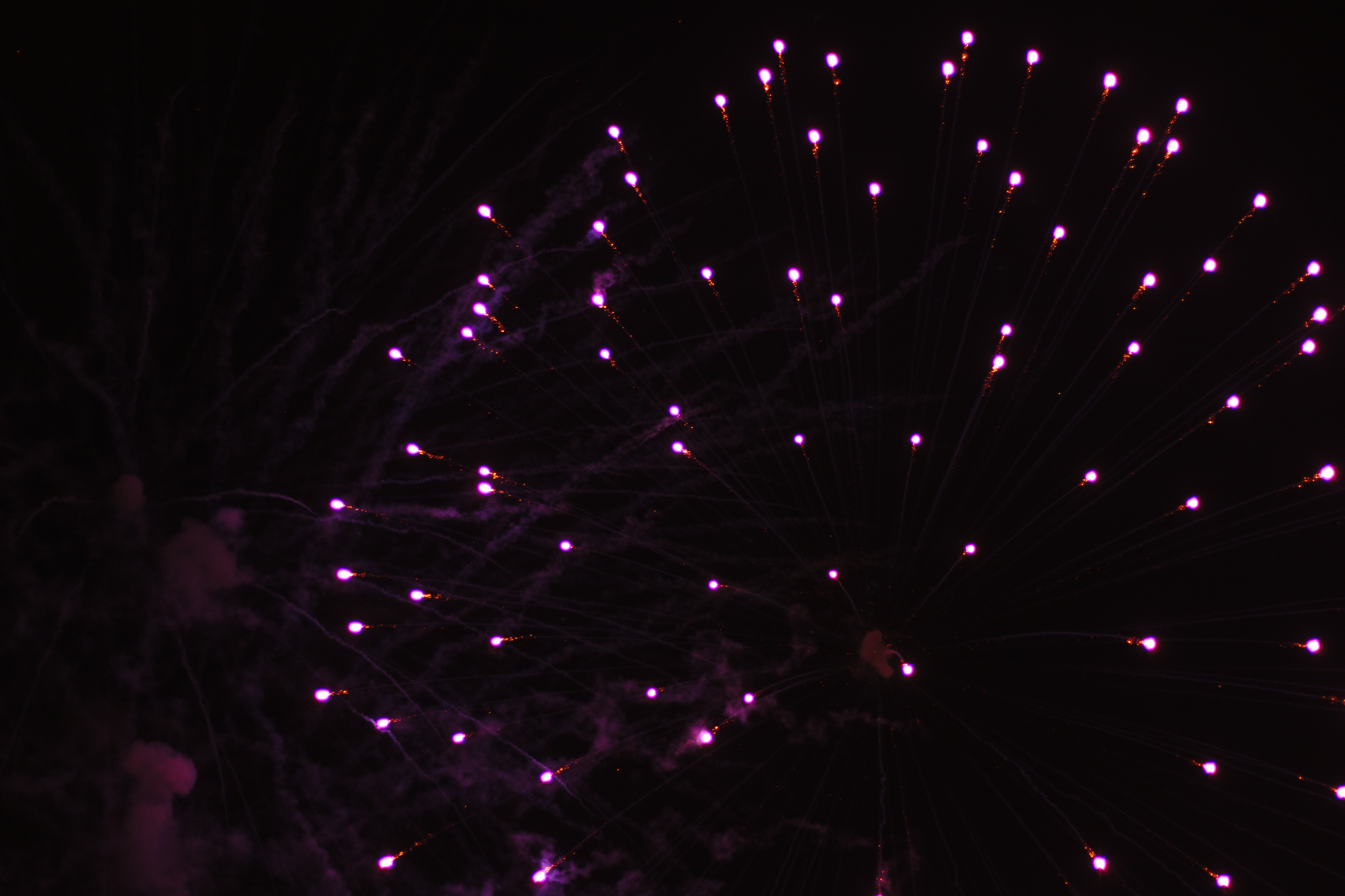 brilliance, salute, dark, shine, sparks, fireworks, firework Smartphone Background