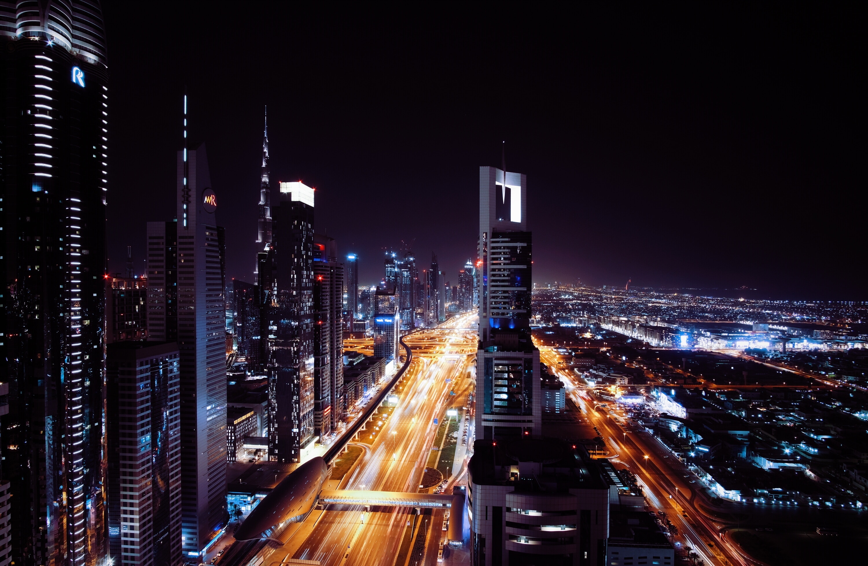 106730 Hintergrundbild herunterladen städte, dubai, nächtliche stadt, night city, vereinigte arabische emirate - Bildschirmschoner und Bilder kostenlos