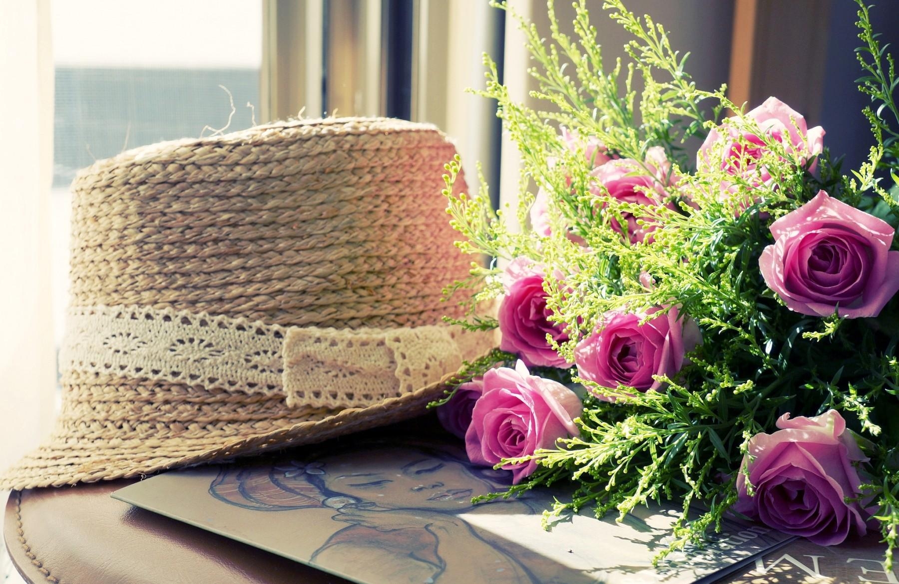 greens, flowers, roses, picture, bouquet, hat