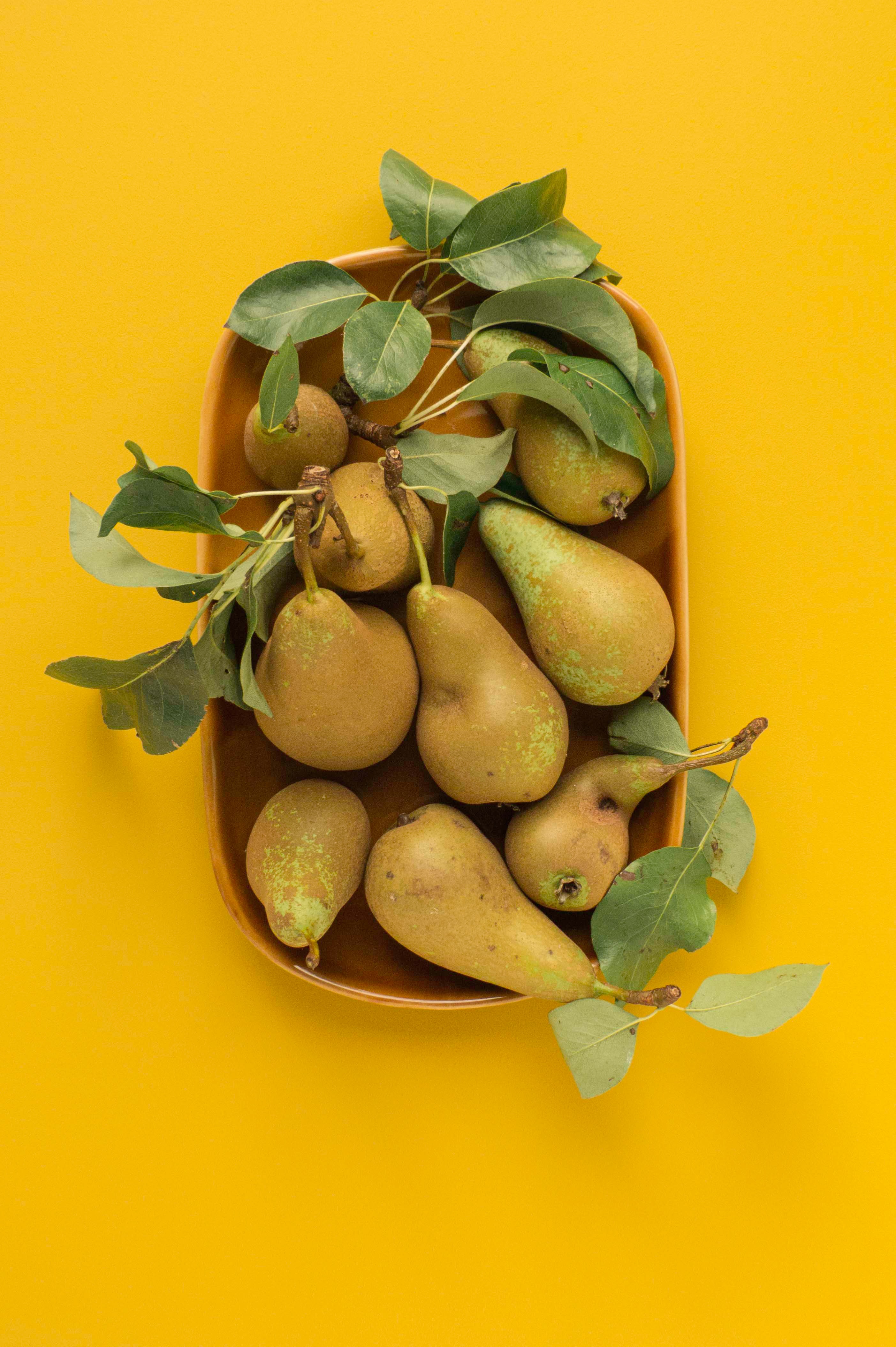 pears, fruits, food, leaves, ripe
