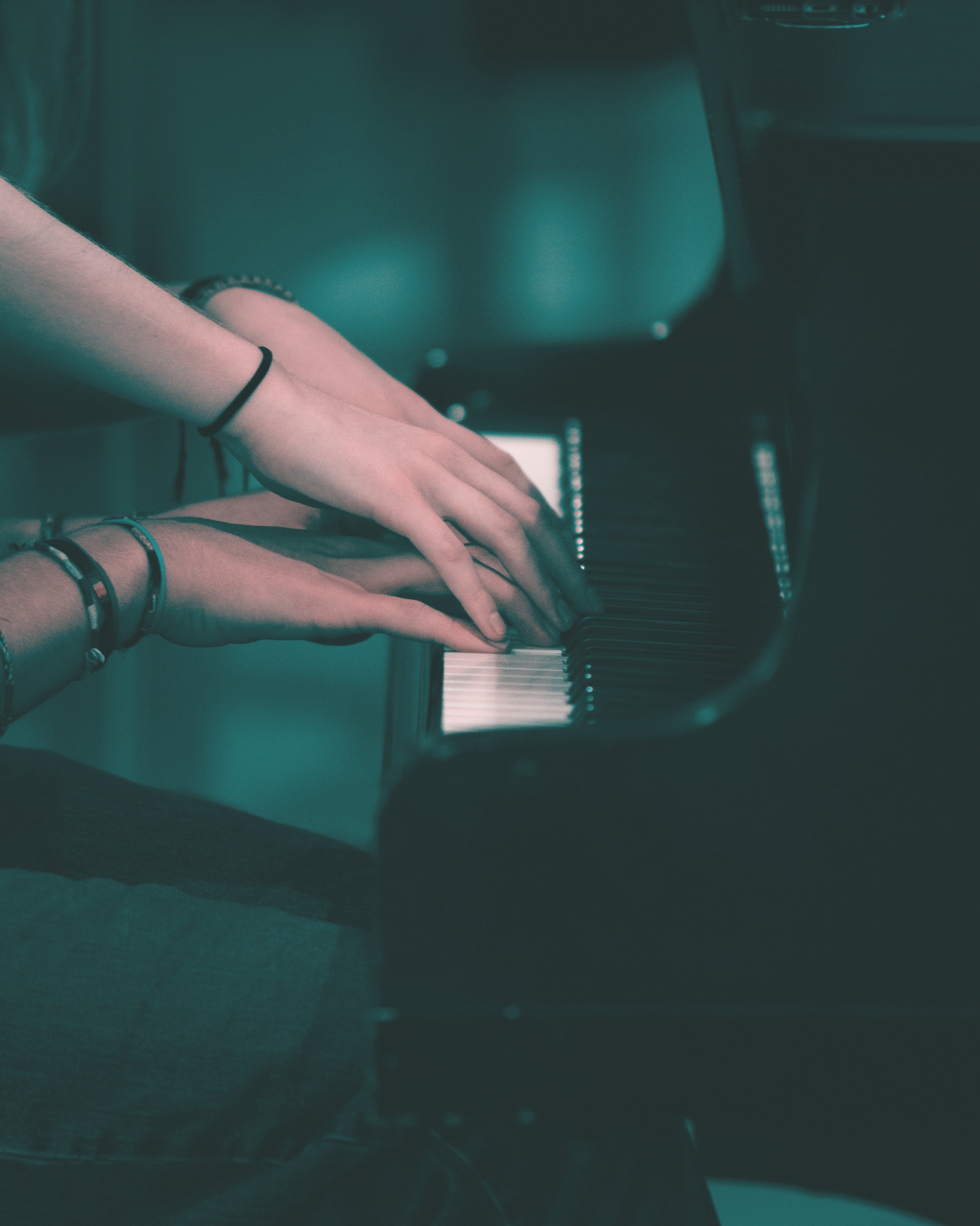 play, music, keys, hands Piano HQ Background Images
