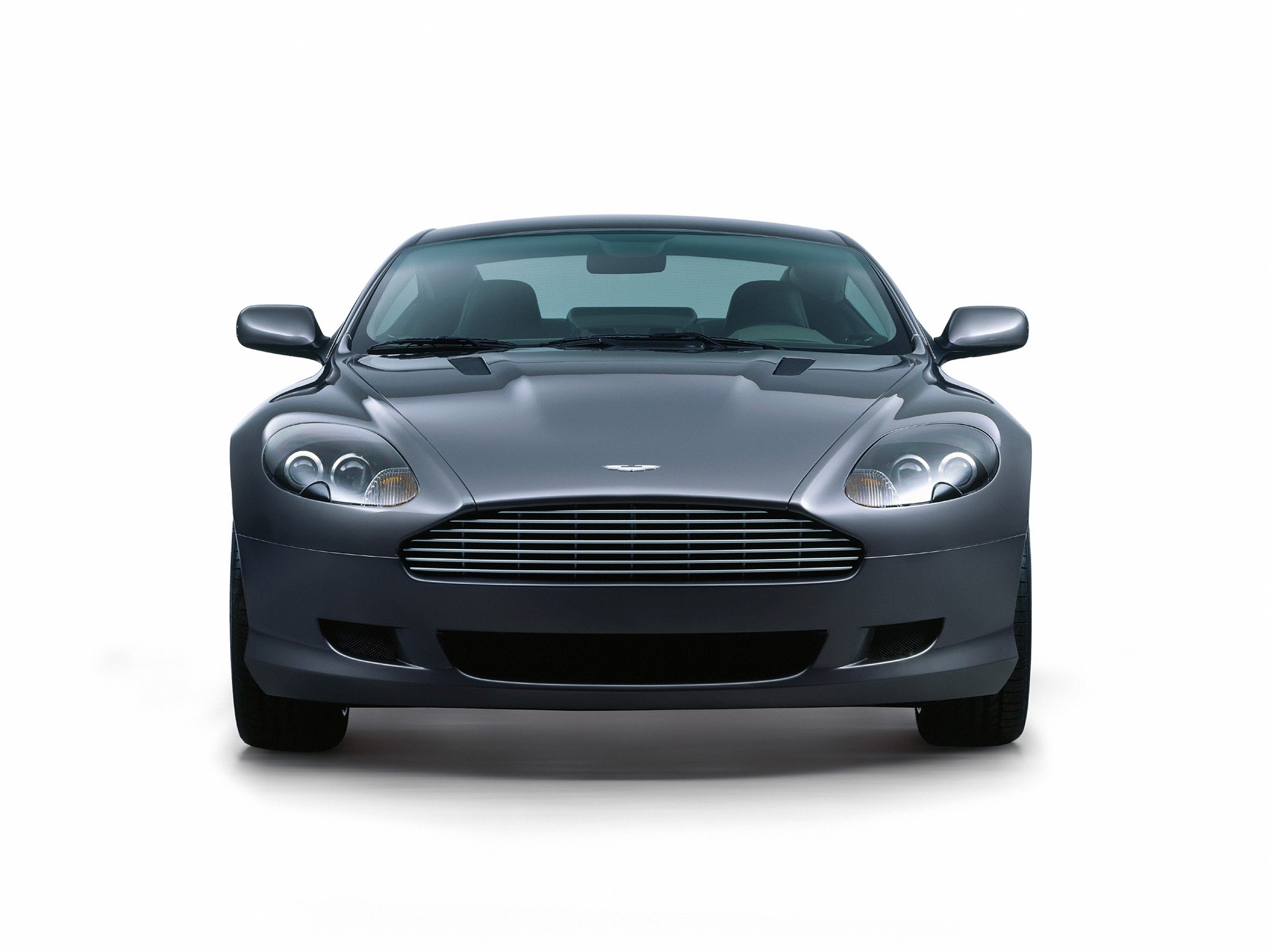 Laden Sie das Auto, Aston Martin, Cars, Vorderansicht, Frontansicht, Stil, 2004, Db9, Metallic-Grau, Grau Metallic-Bild kostenlos auf Ihren PC-Desktop herunter