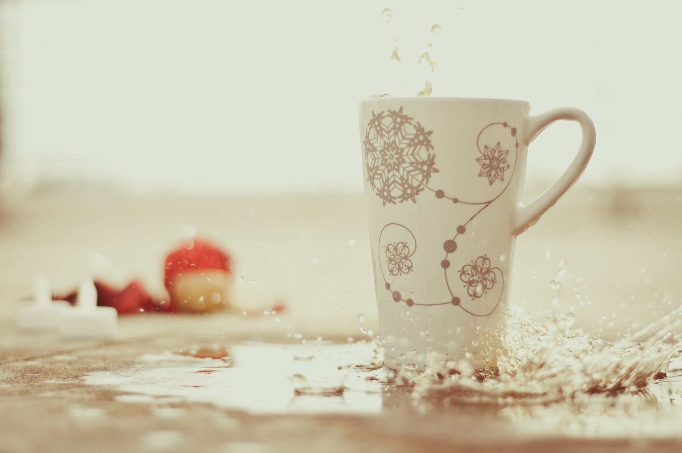 water, food, snowflakes, drops, cup, spray, blur, smooth Full HD