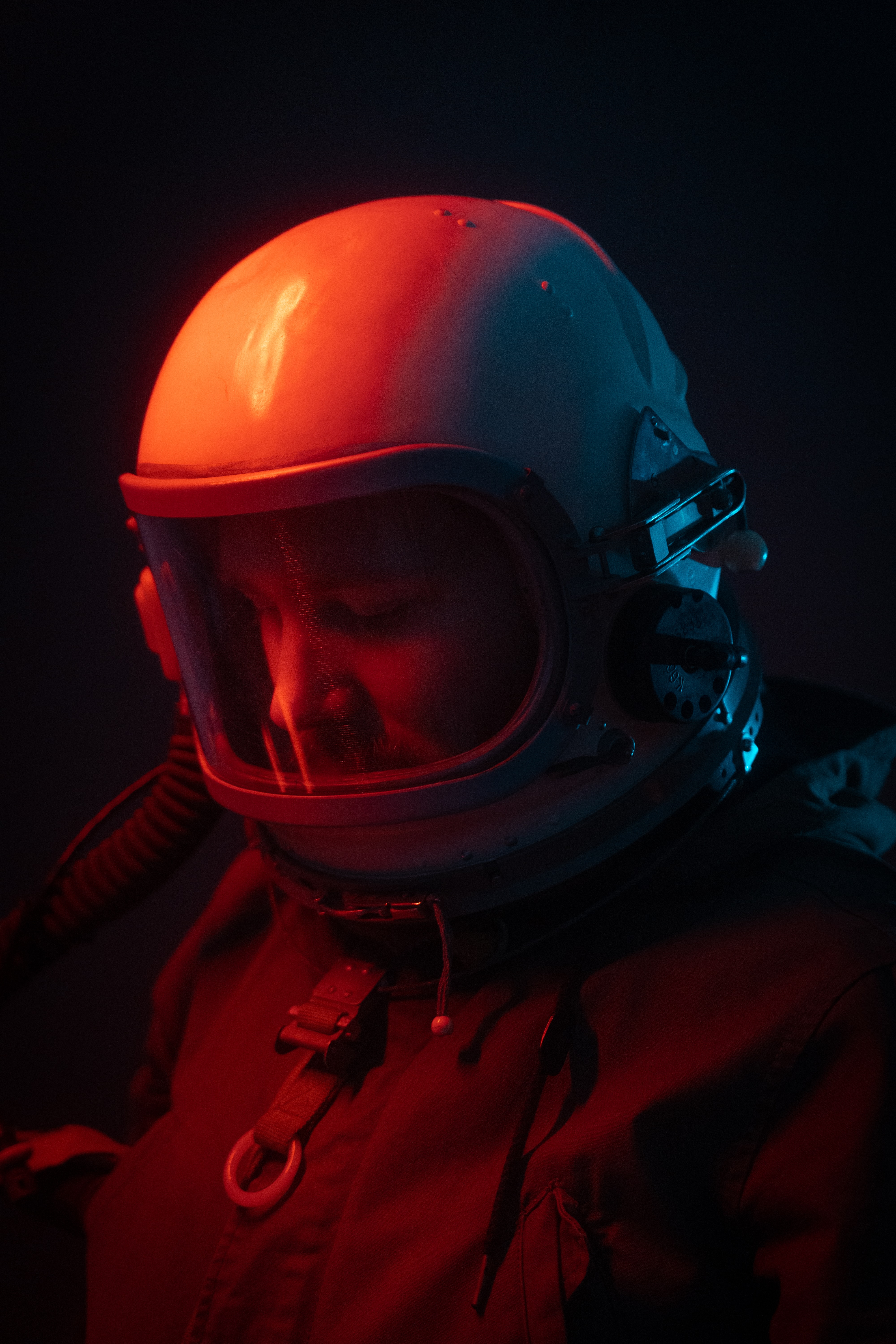 Spacesuit cosmonaut, miscellaneous, miscellanea, space suit 4k Wallpaper