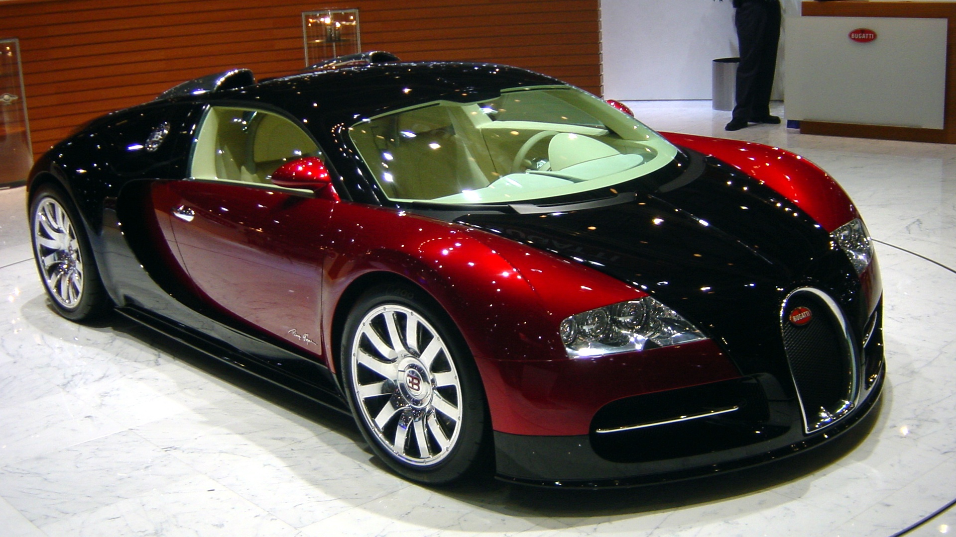 Красивые машины цены. Бугатти Вейрон. Bugatti Veyron автомобили Bugatti. Автомобиль Bugatti Veyron 16.4. Бугатти Вейрон 2007.