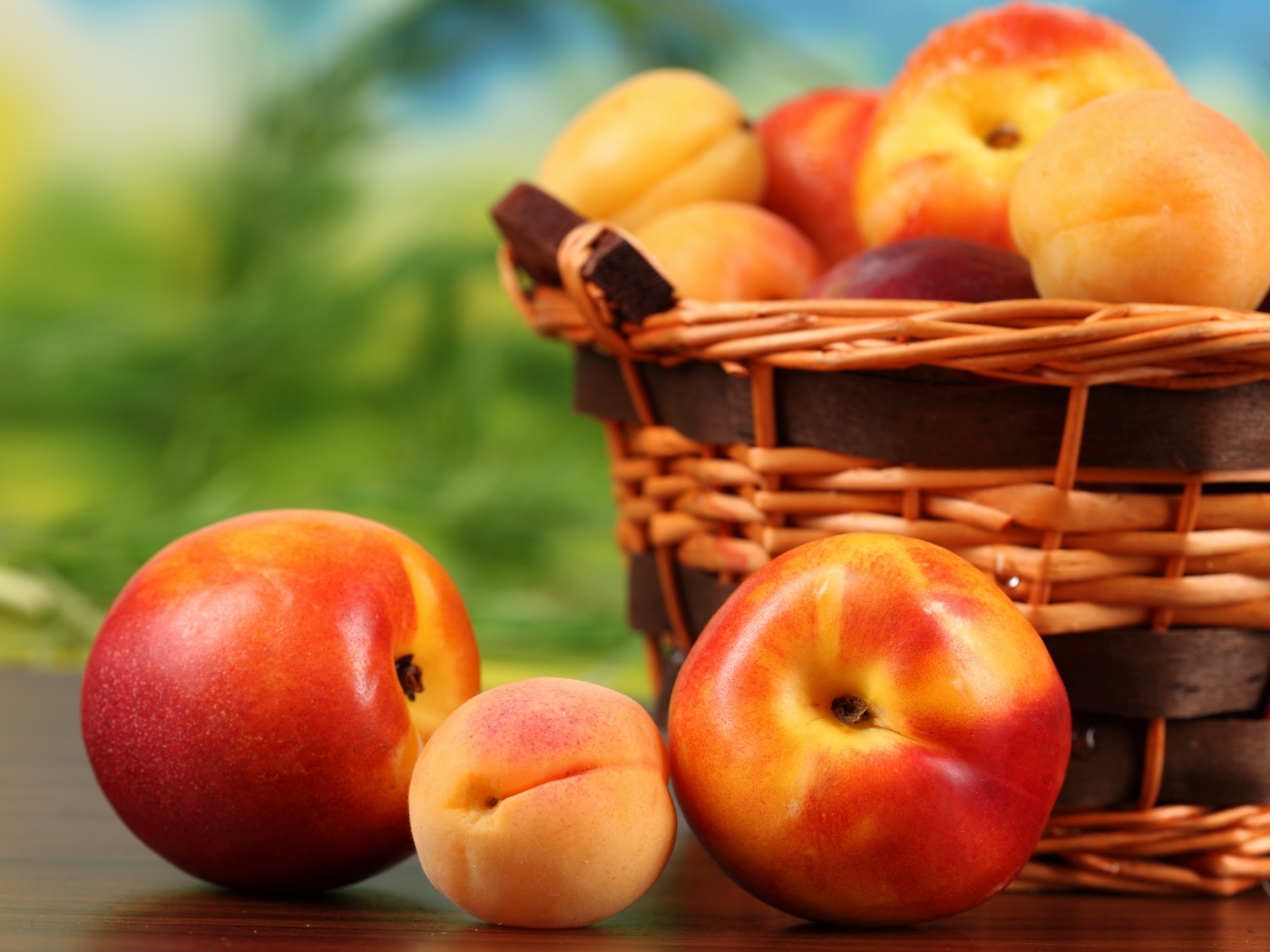 31086 download wallpaper fruits, food, peaches screensavers and pictures for free